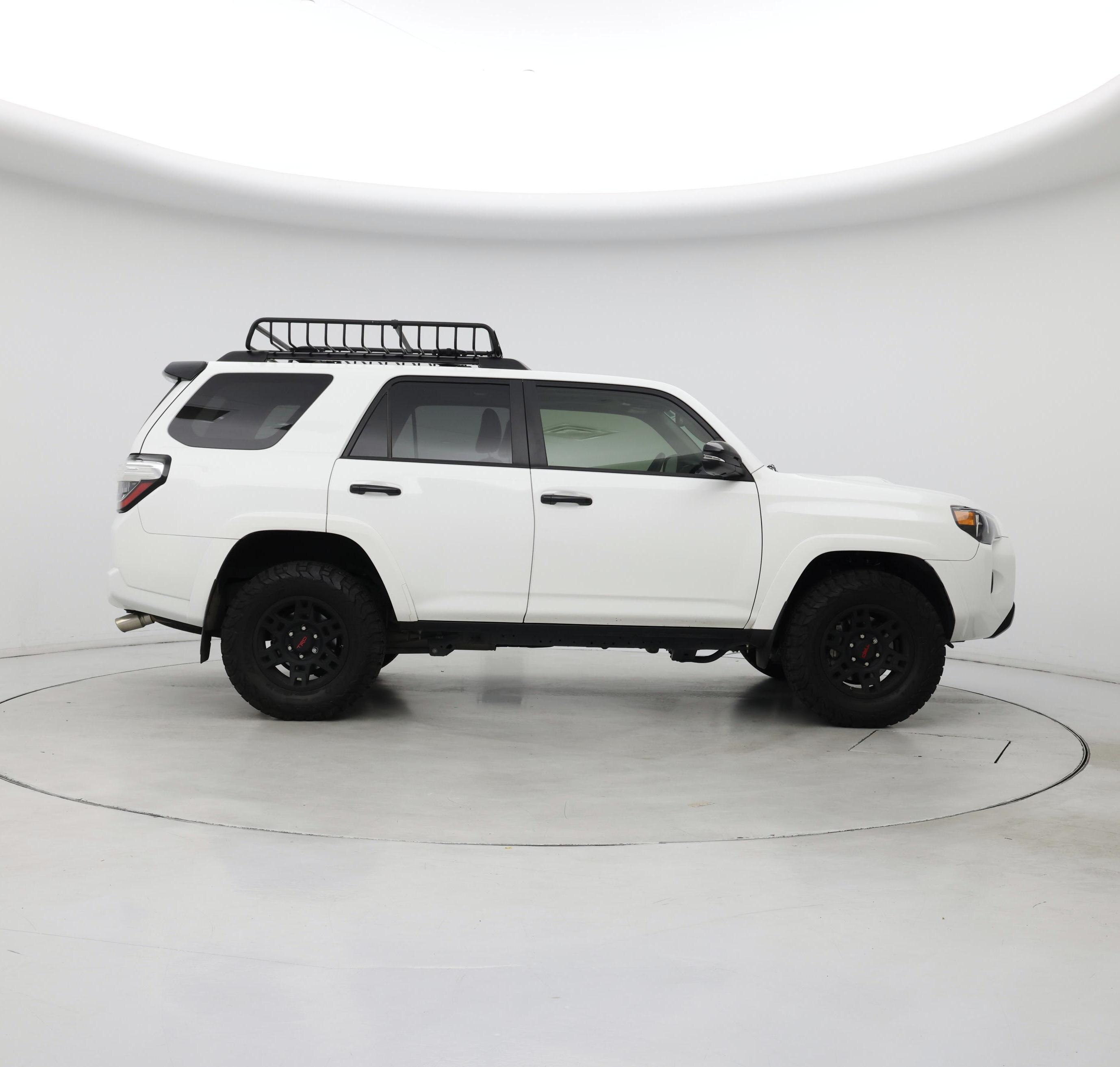 Thumbnail: 2021 Toyota 4Runner - 7