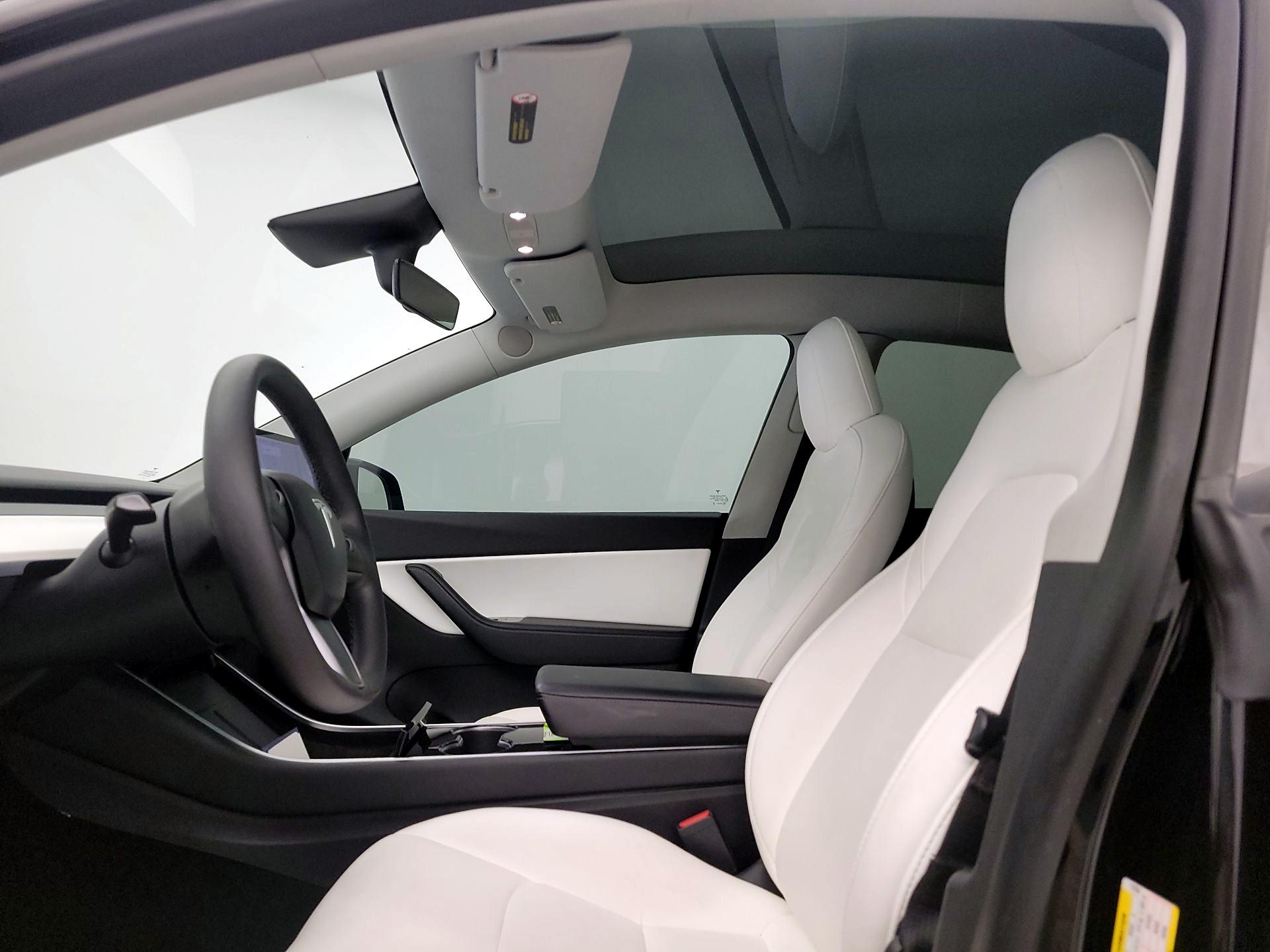 Thumbnail: 2021 Tesla Model Y - 19