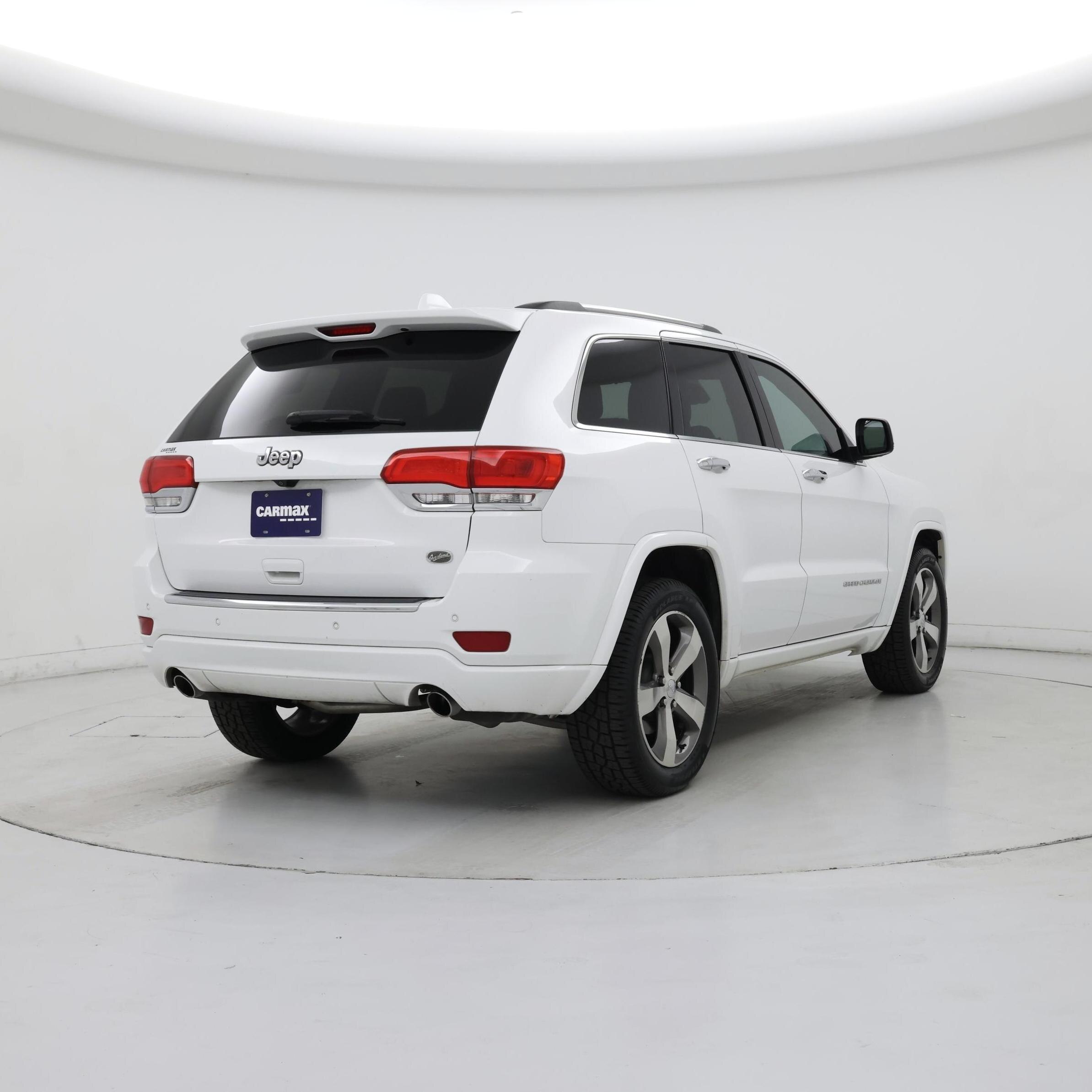 Thumbnail: 2015 Jeep Grand Cherokee - 8