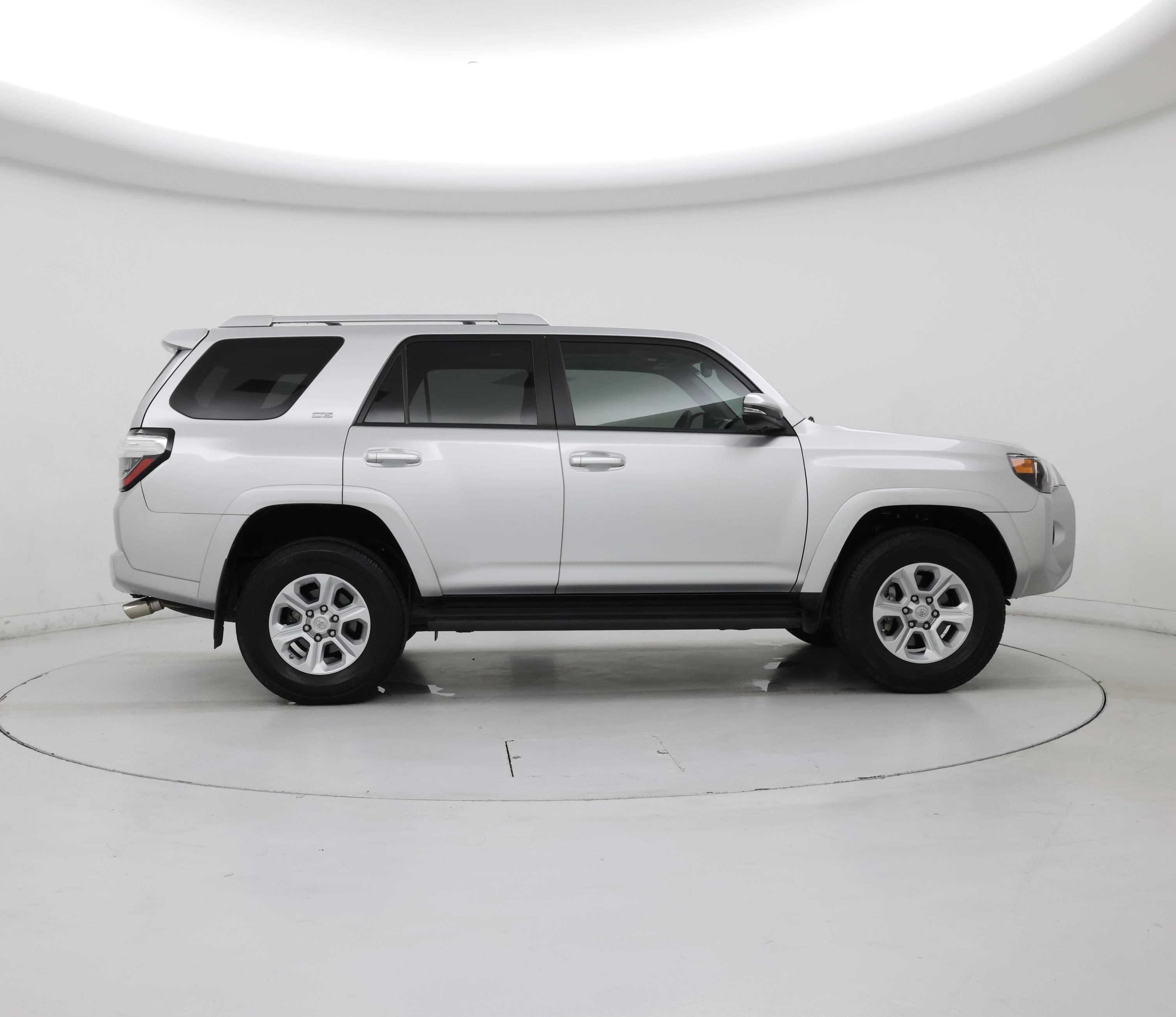 Thumbnail: 2018 Toyota 4Runner - 7