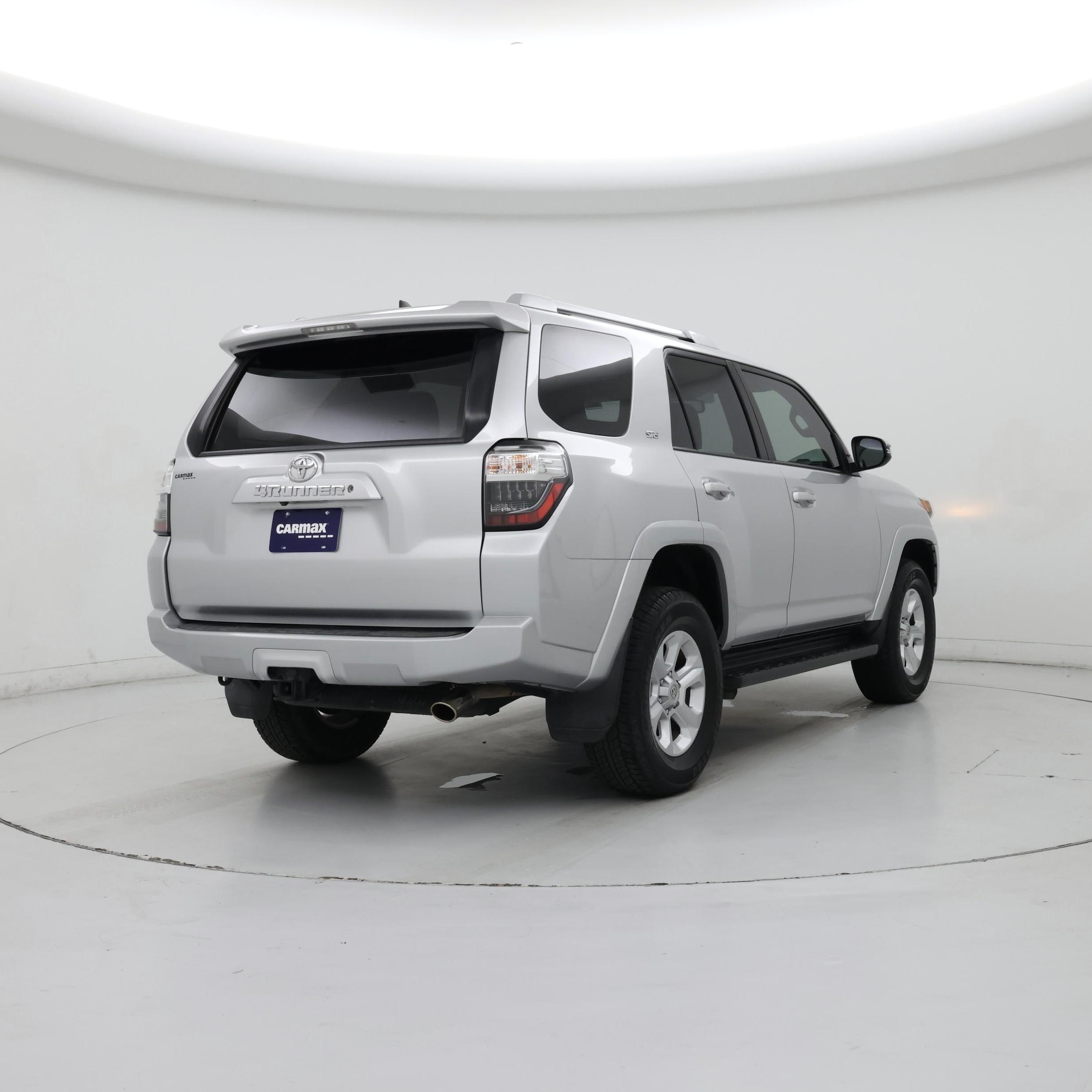 Thumbnail: 2018 Toyota 4Runner - 8