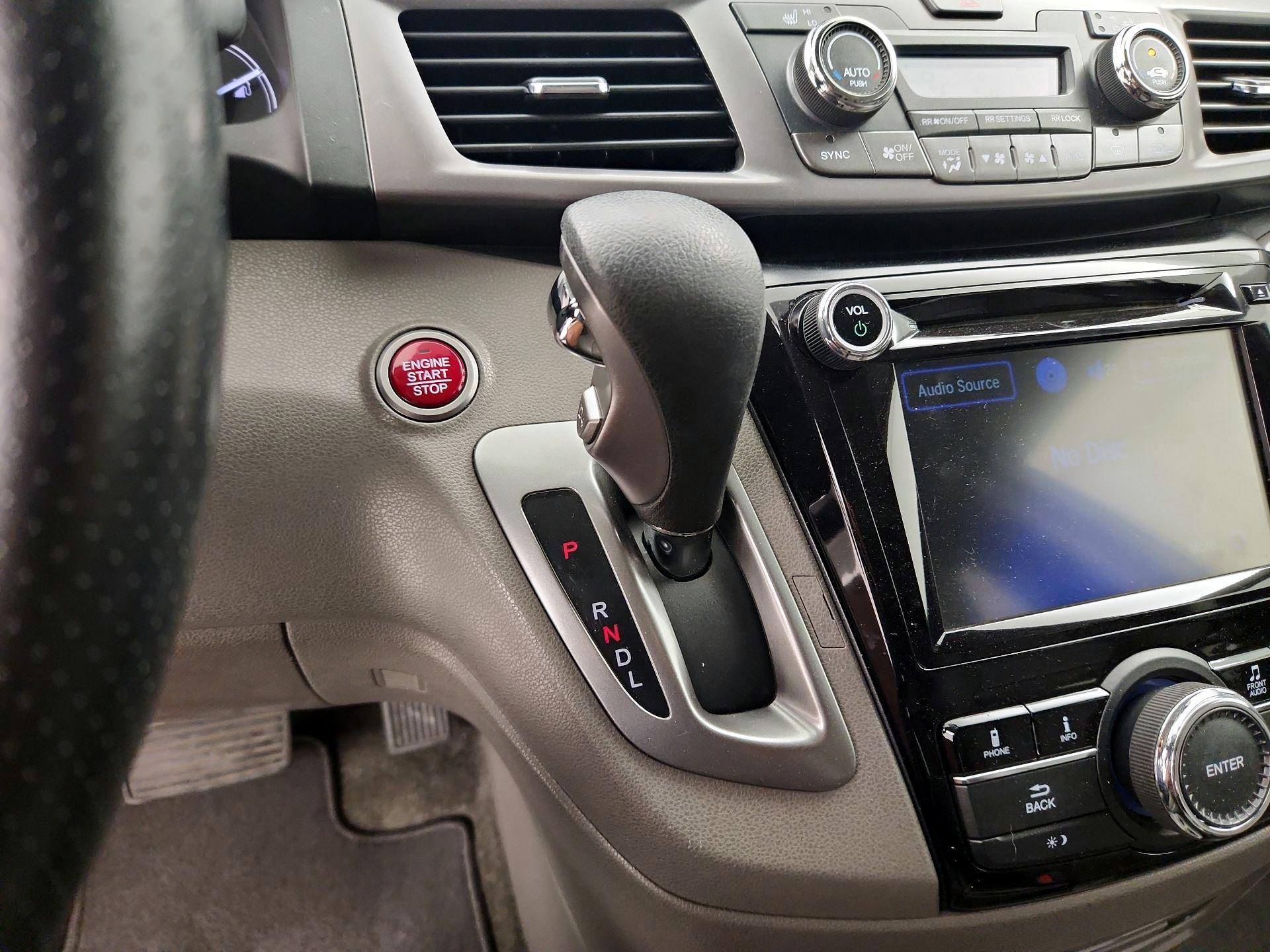 Thumbnail: 2014 Honda Odyssey - 17