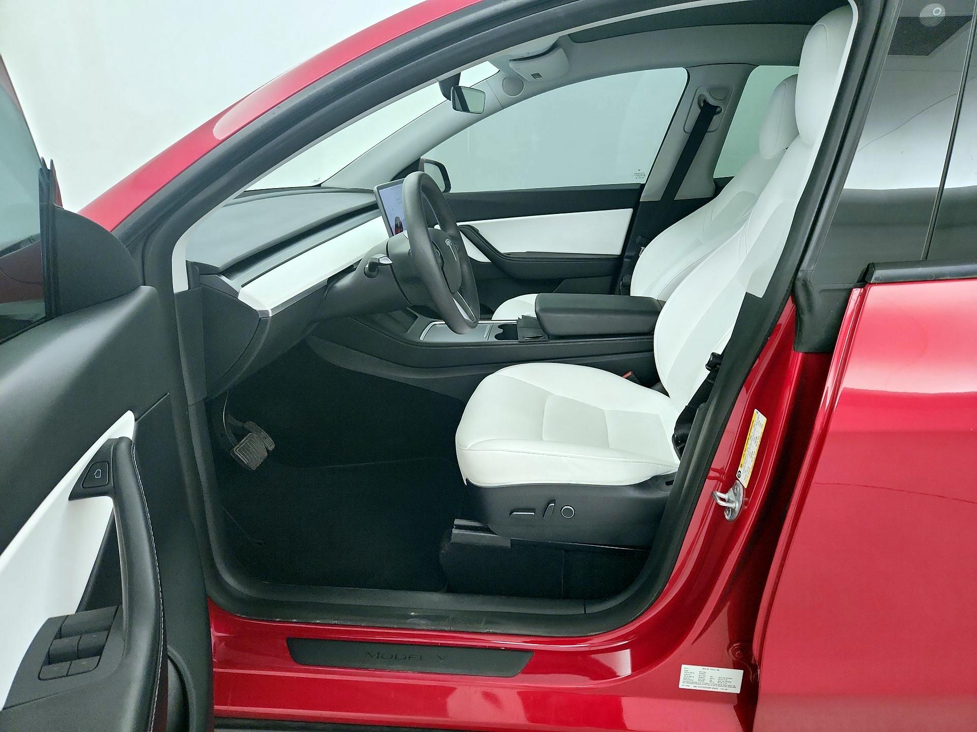 Thumbnail: 2021 Tesla Model Y - 11