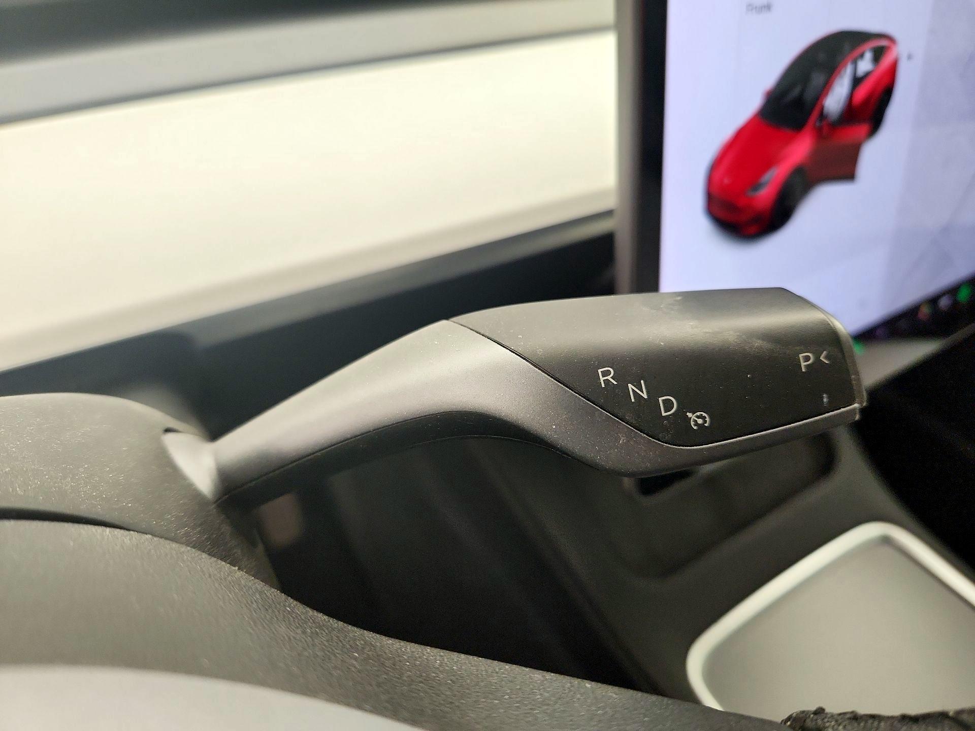 Thumbnail: 2021 Tesla Model Y - 17