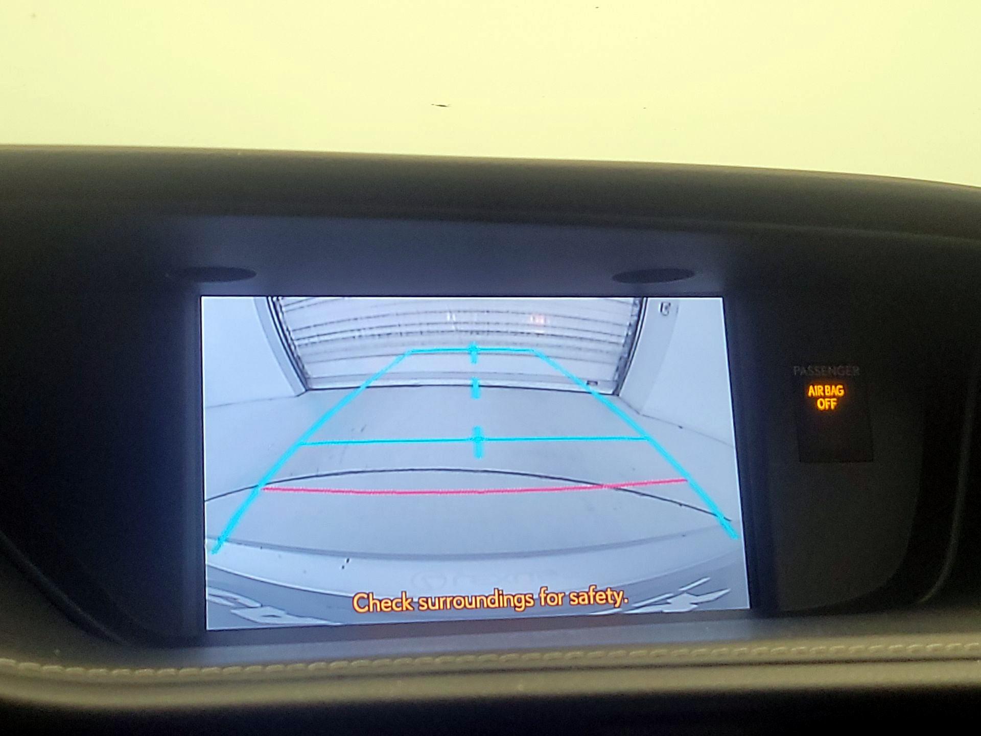 Thumbnail: 2014 Lexus ES - 14