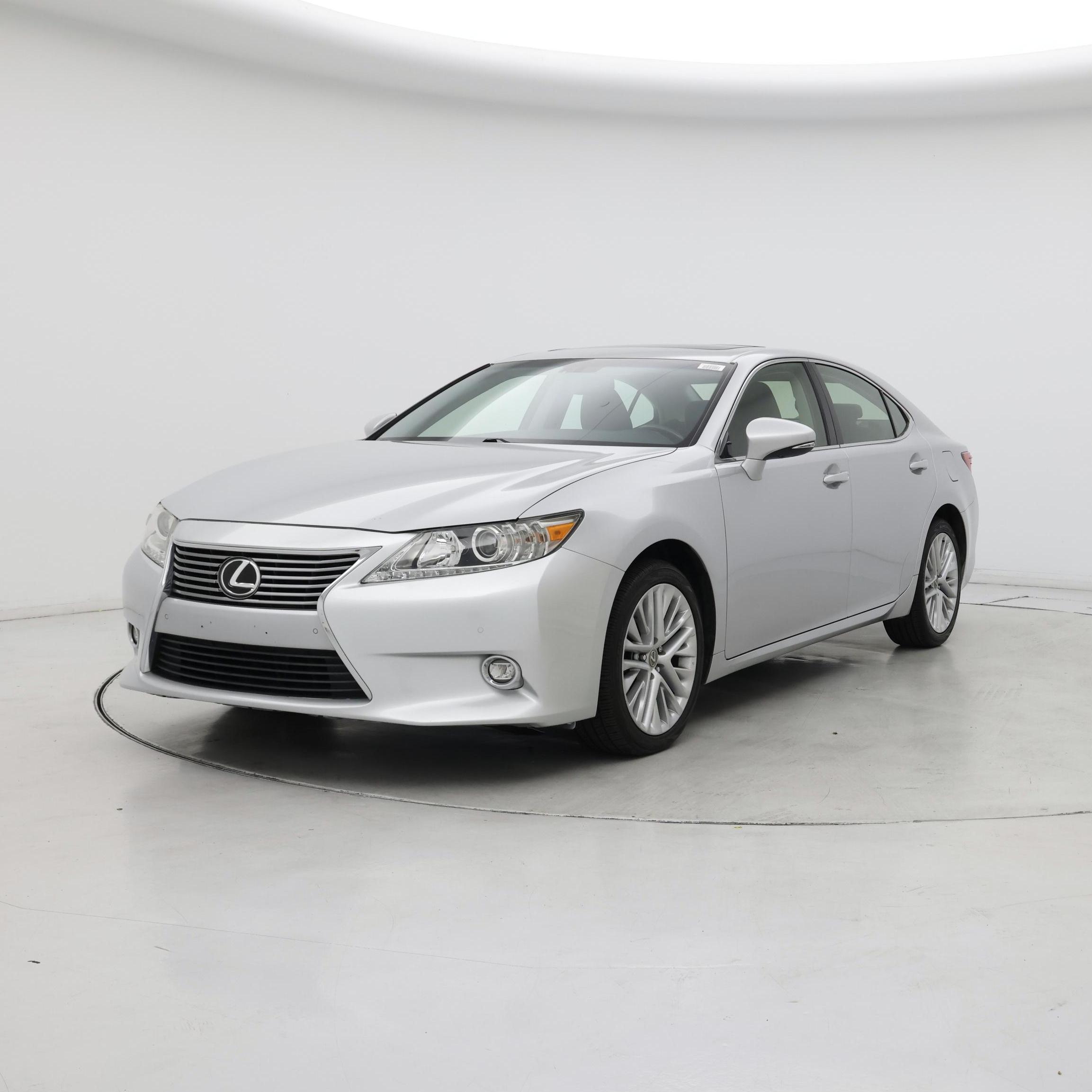 Thumbnail: 2014 Lexus ES - 4