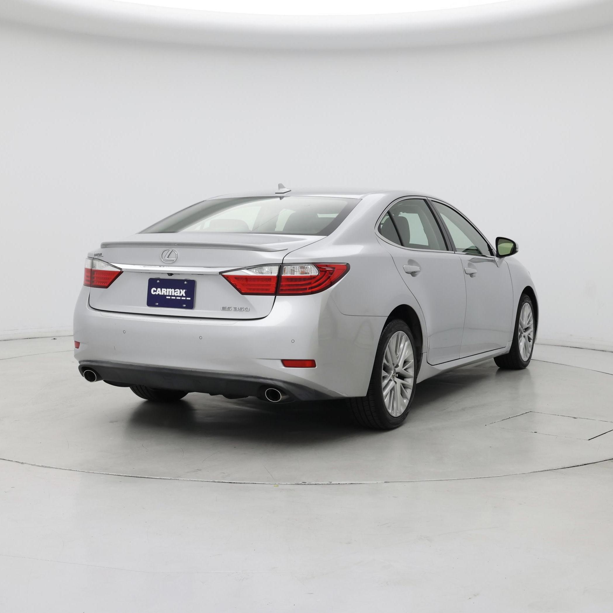 Thumbnail: 2014 Lexus ES - 8