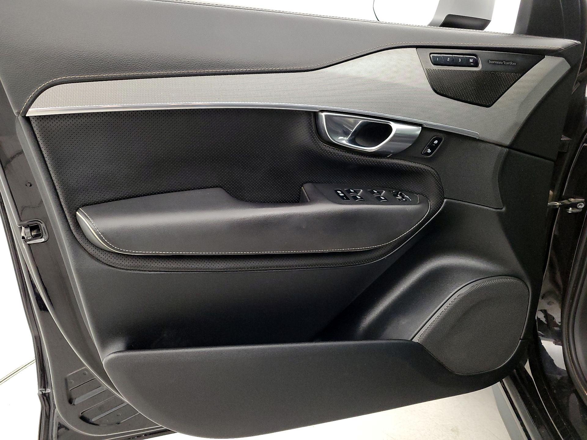 Thumbnail: 2019 Volvo XC90 - 12