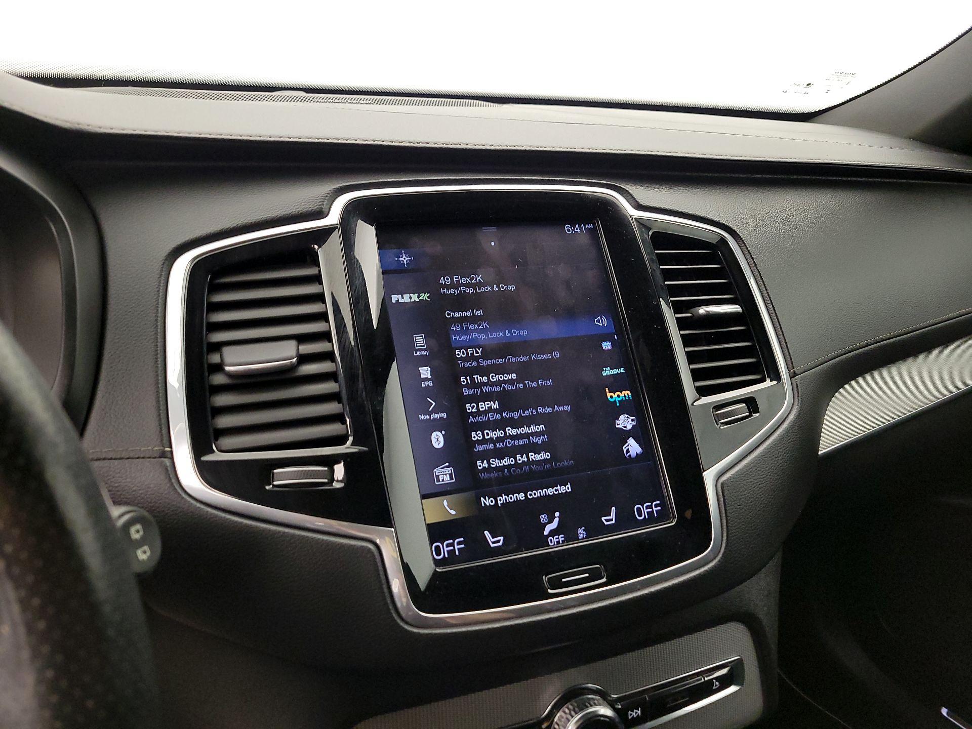 Thumbnail: 2019 Volvo XC90 - 15