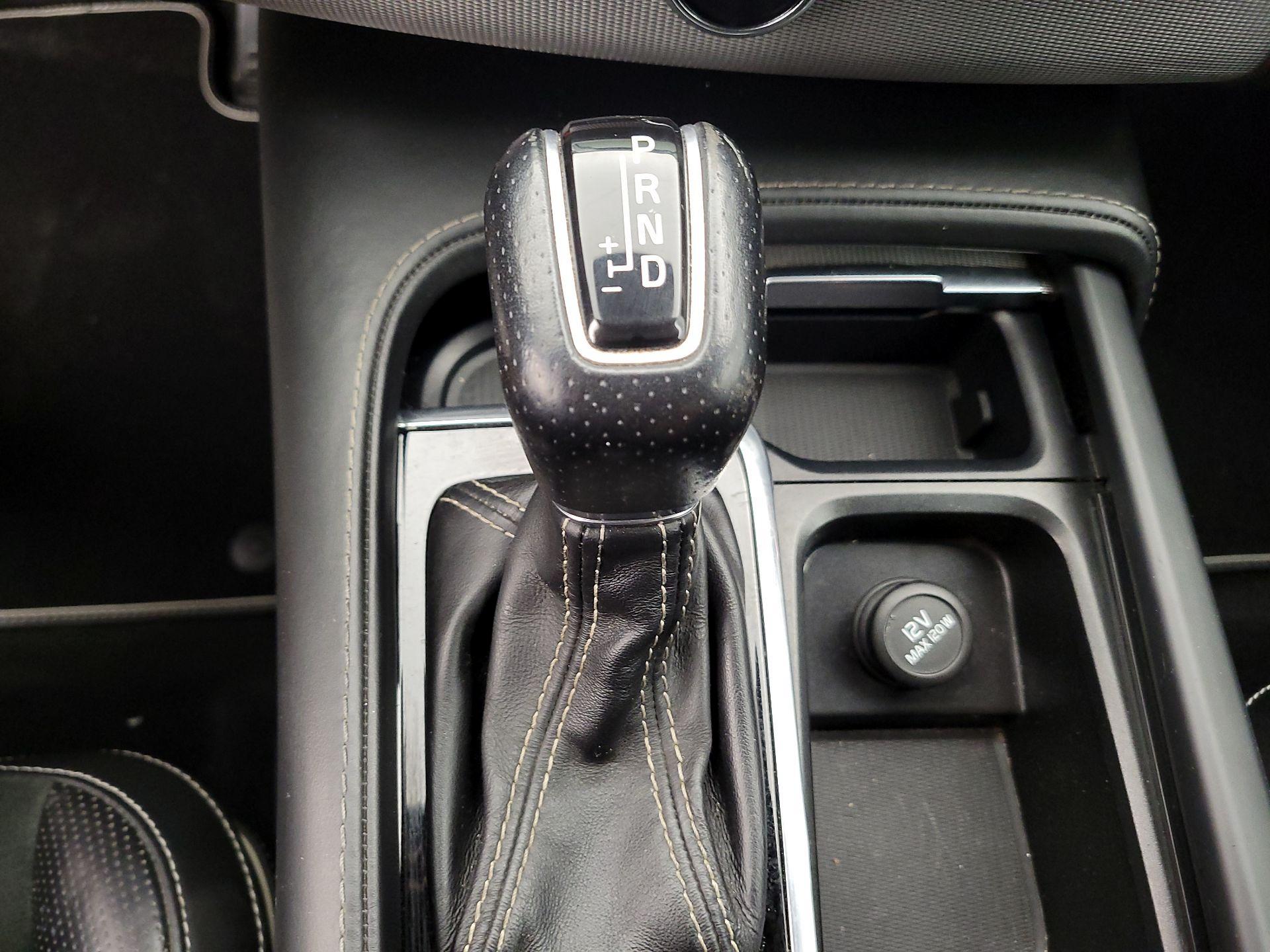 Thumbnail: 2019 Volvo XC90 - 17