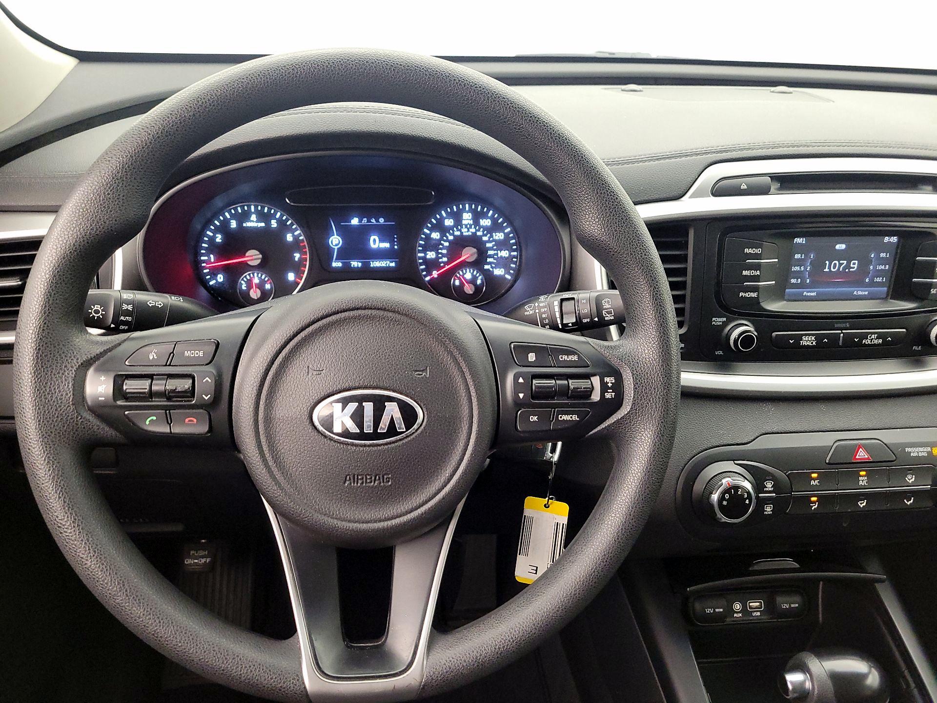Thumbnail: 2016 Kia Sorento - 10