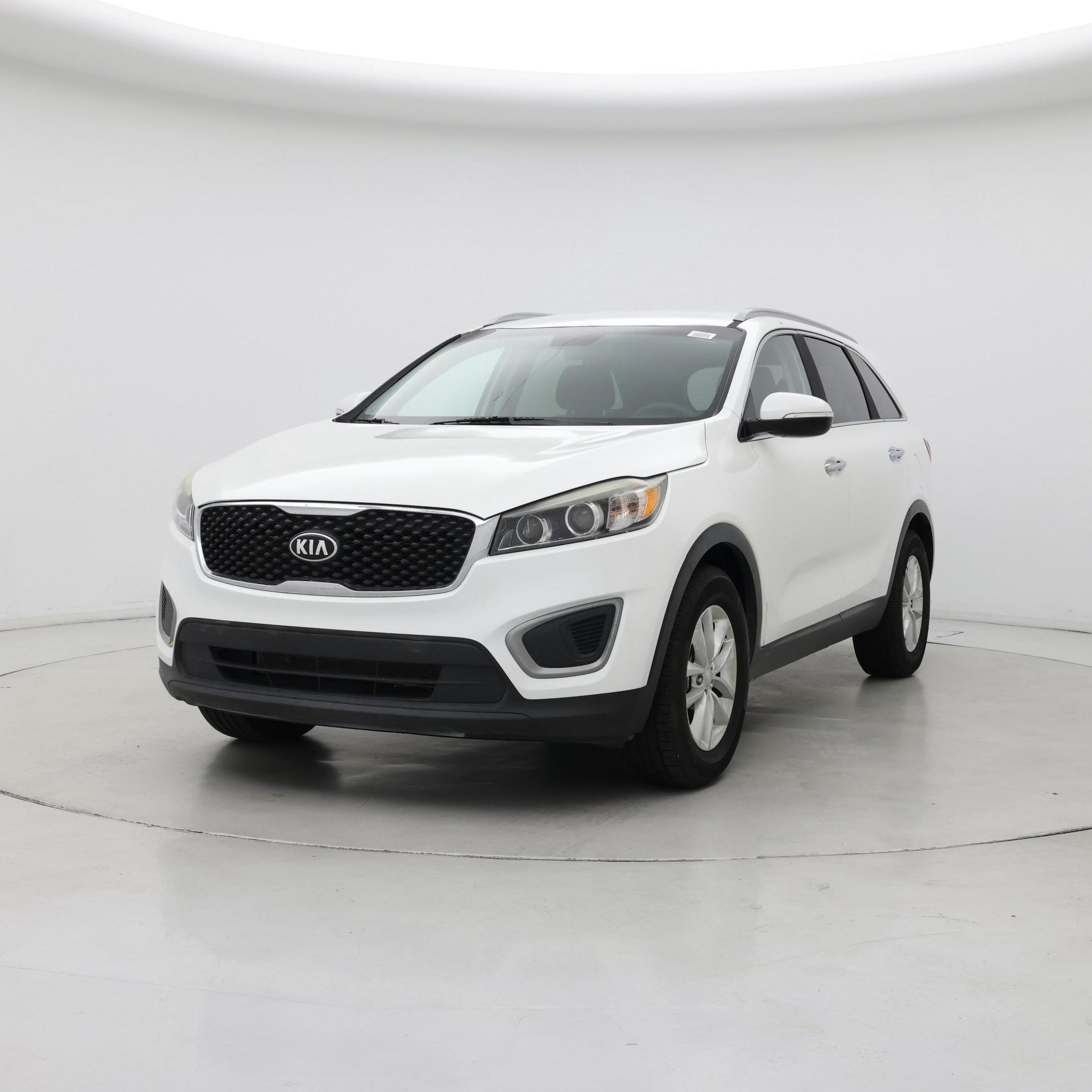 Thumbnail: 2016 Kia Sorento - 4