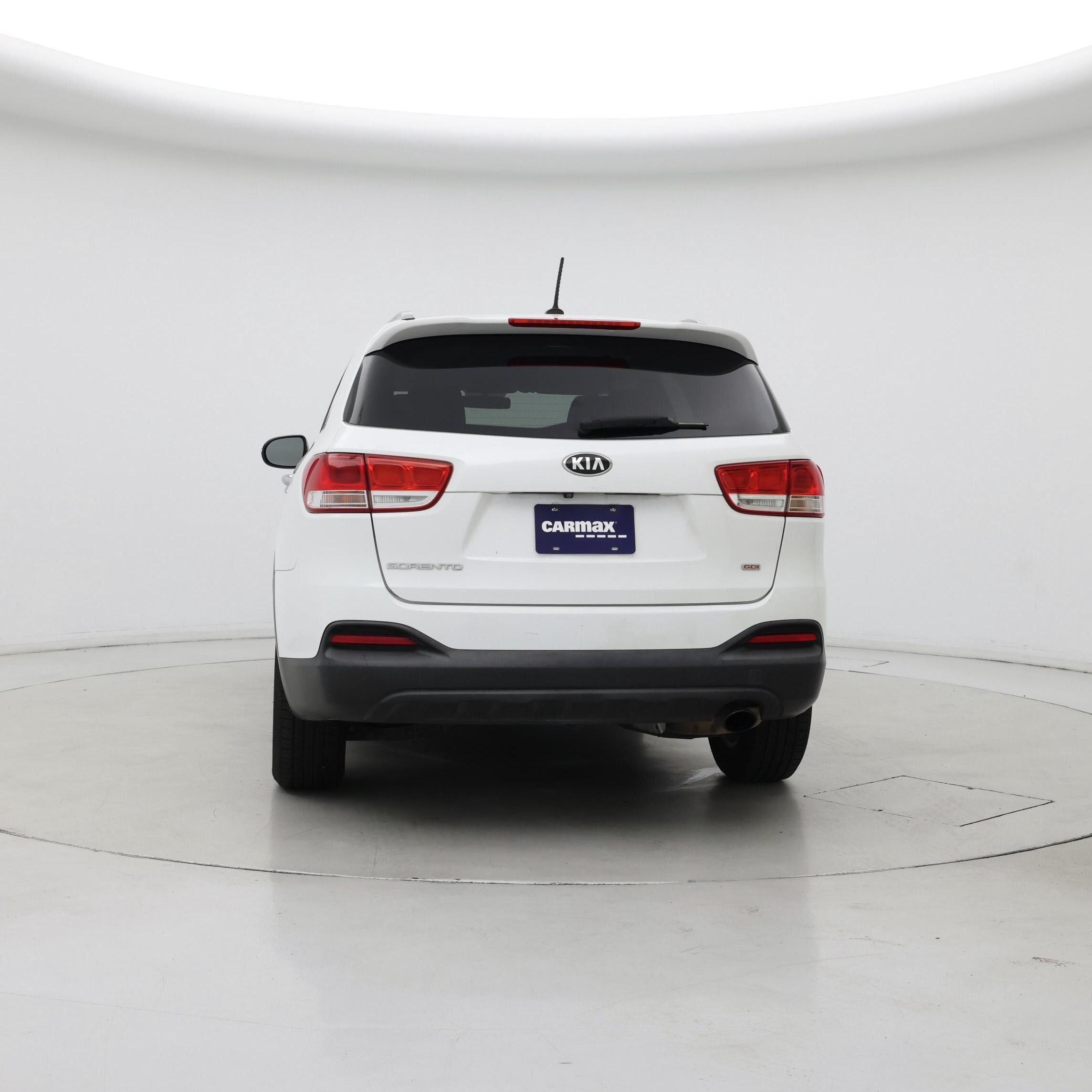 Thumbnail: 2016 Kia Sorento - 6