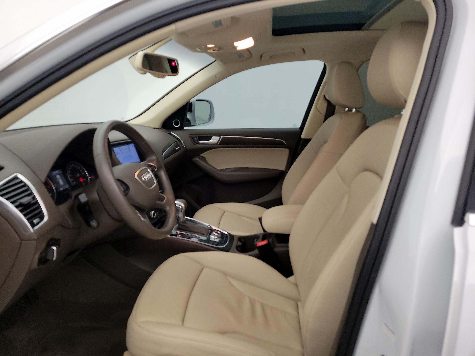 Thumbnail: 2016 Audi Q5 - 11