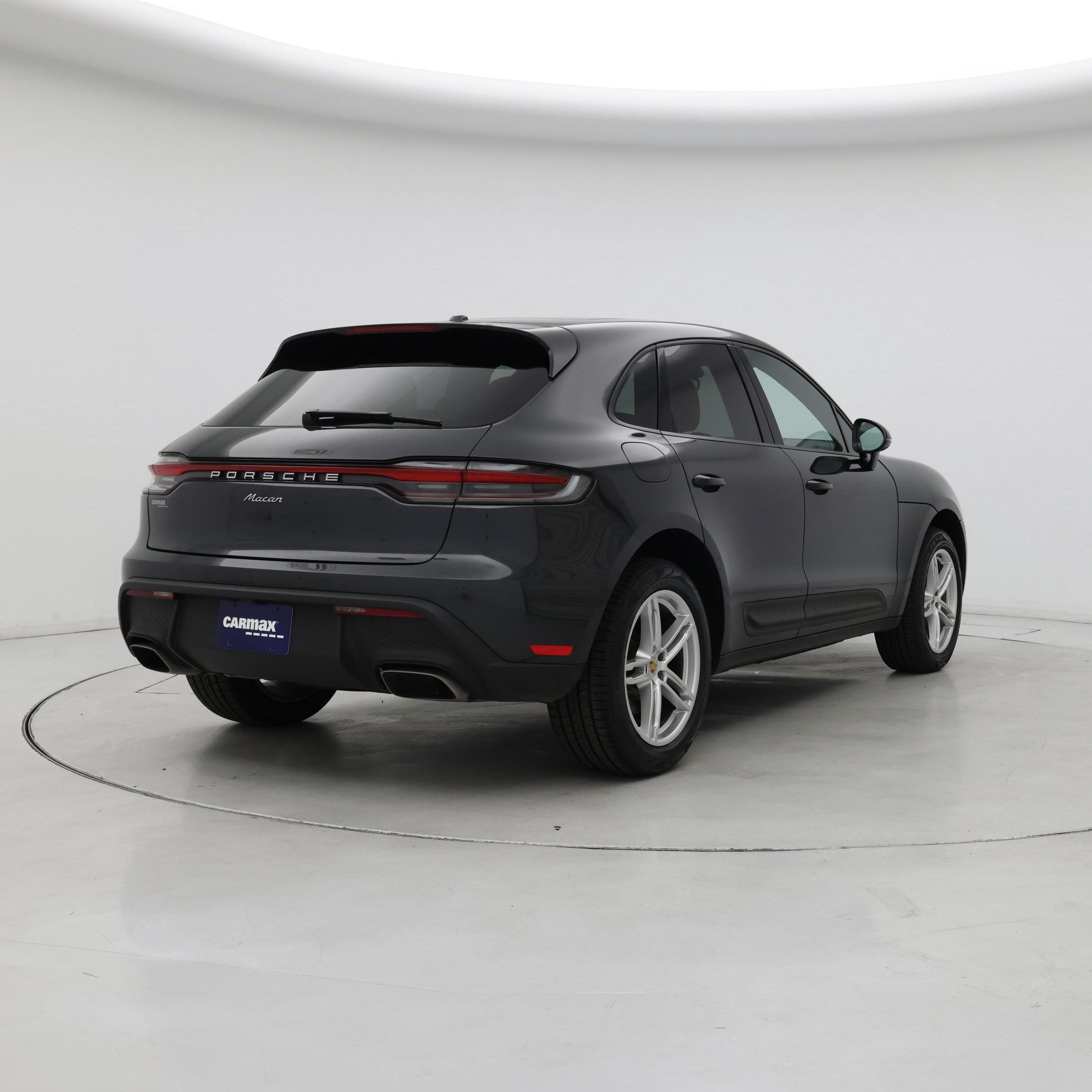 Thumbnail: 2022 Porsche Macan - 8