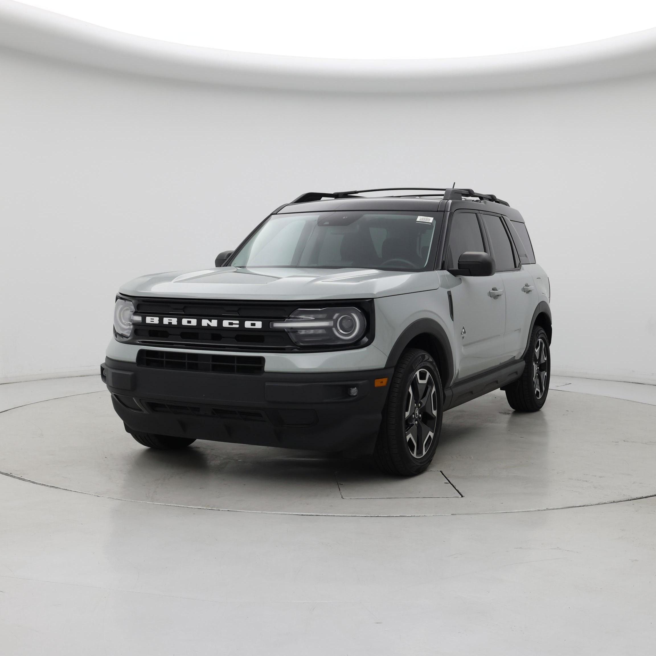 Thumbnail: 2021 Ford Bronco Sport - 4