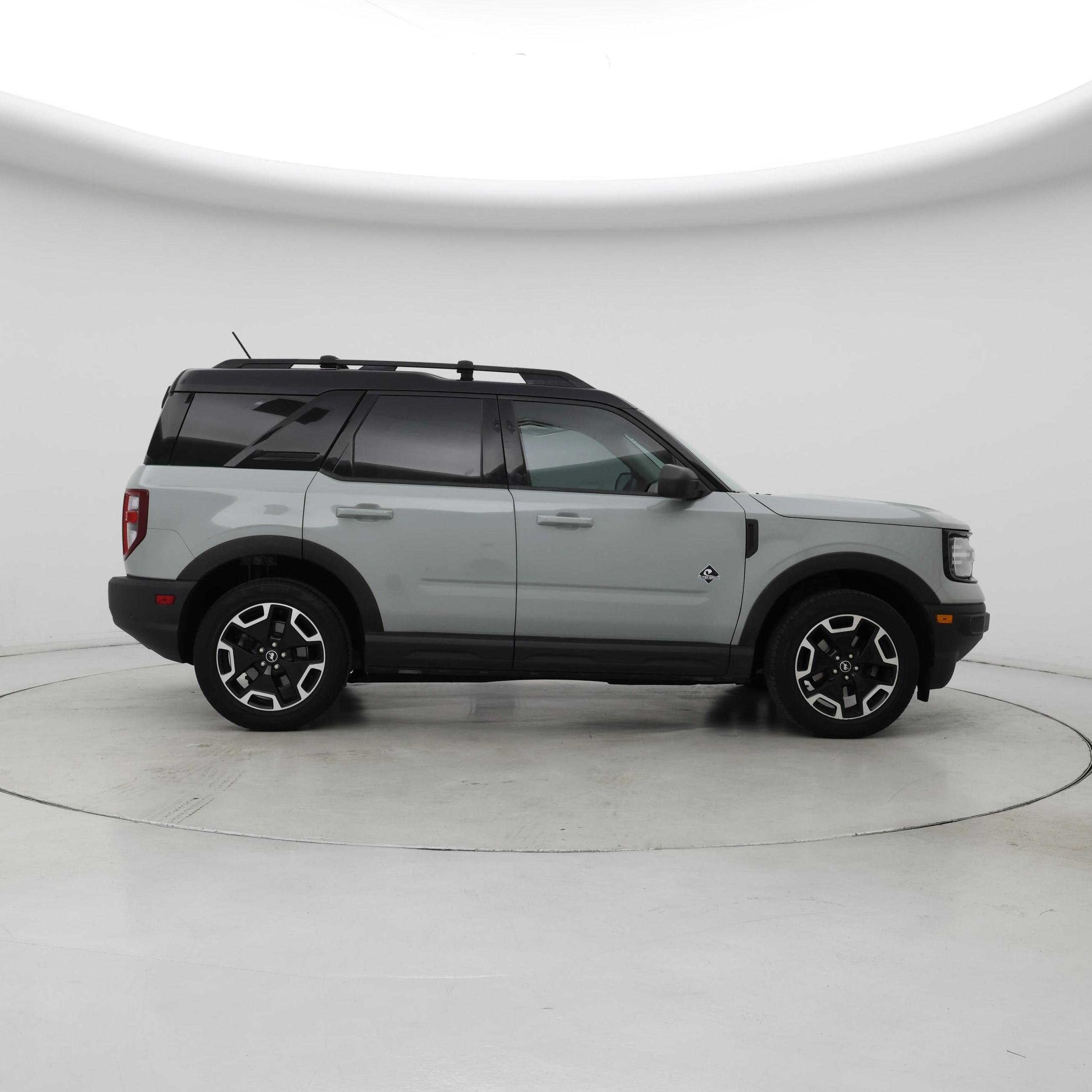 Thumbnail: 2021 Ford Bronco Sport - 7