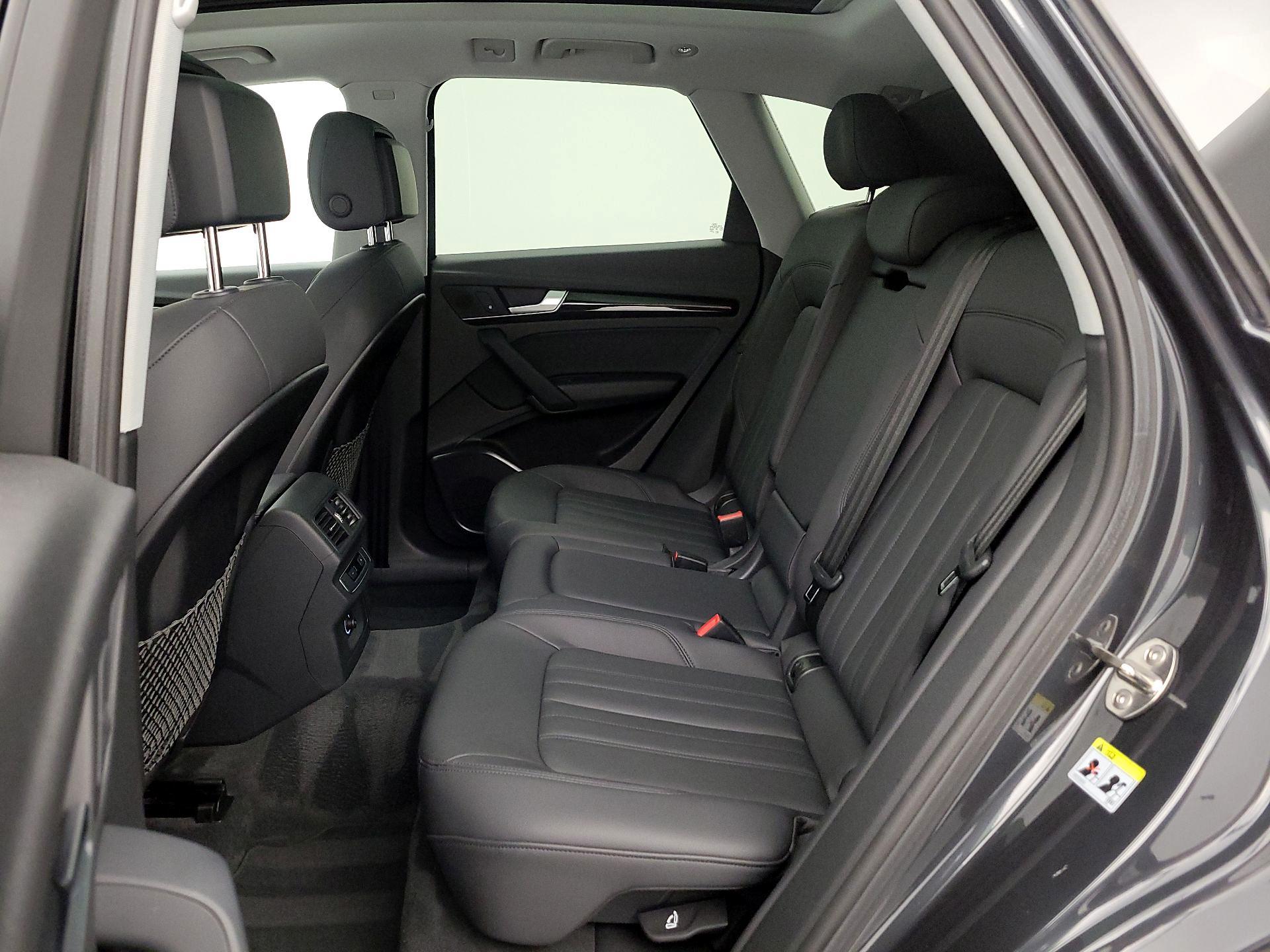 Thumbnail: 2020 Audi Q5 - 20