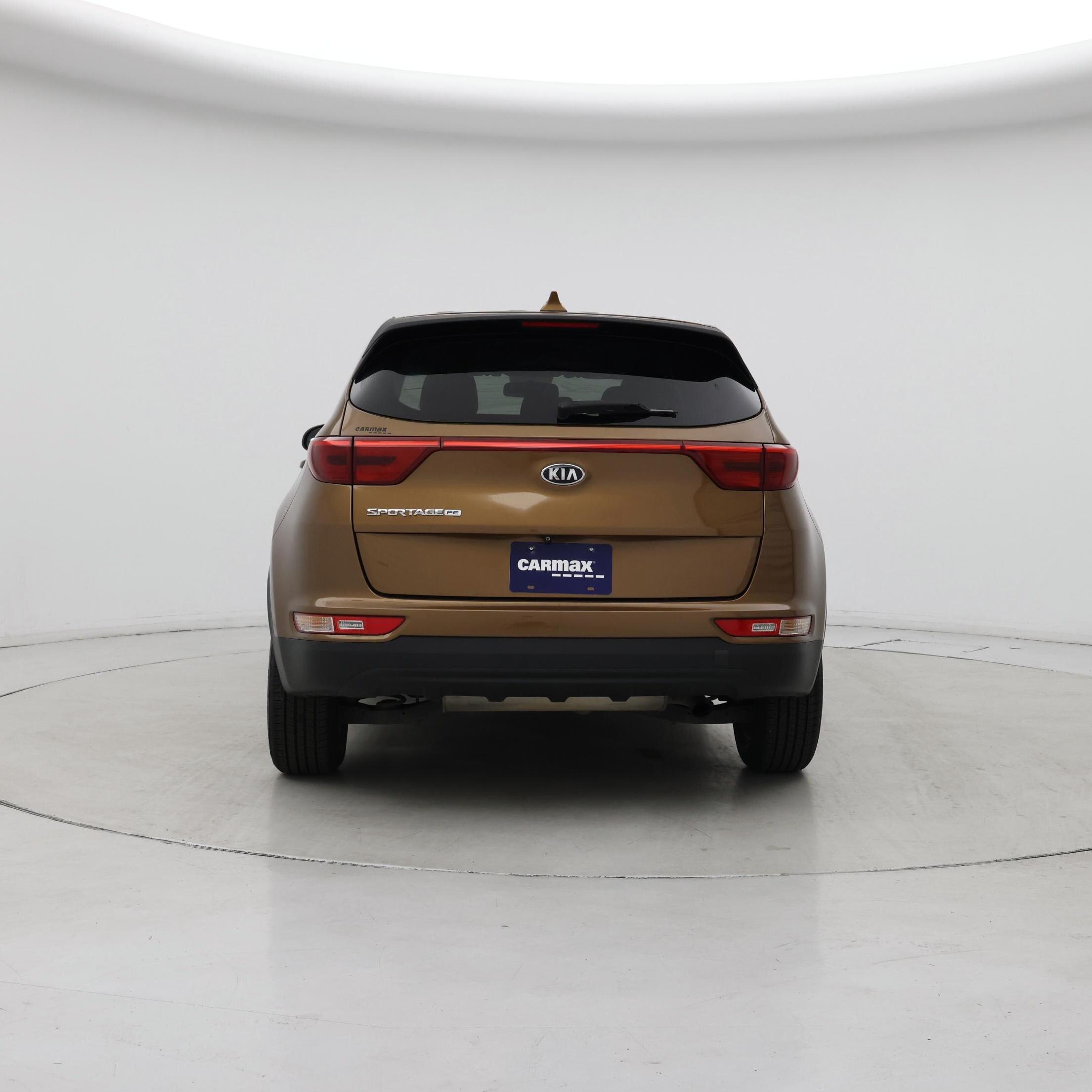 Thumbnail: 2017 Kia Sportage - 6