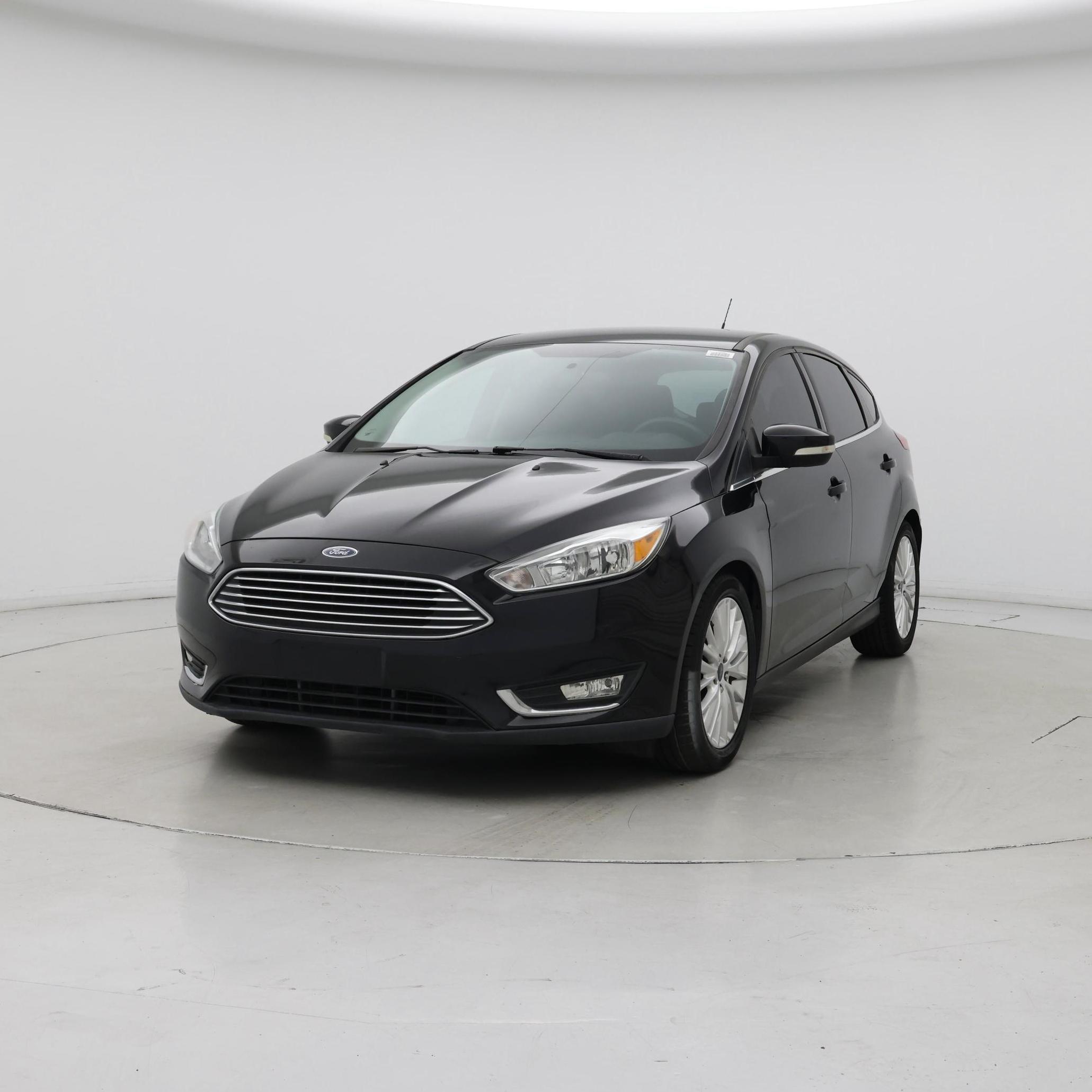 Thumbnail: 2015 Ford Focus - 4