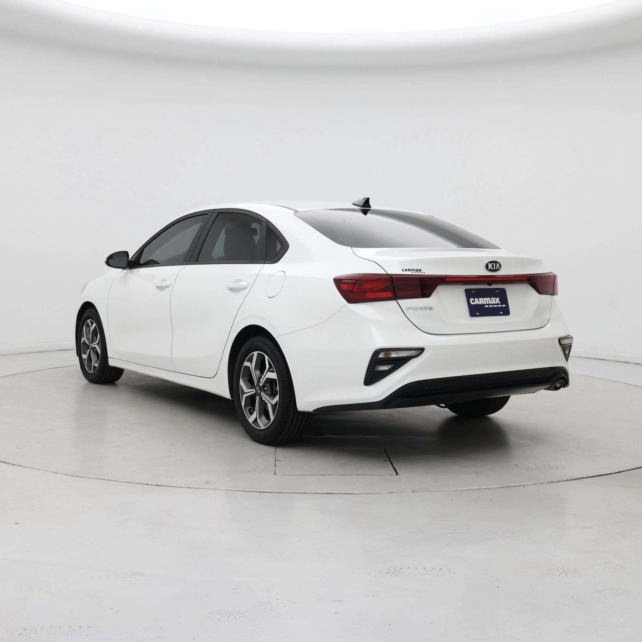 Thumbnail: 2021 Kia Forte - 2