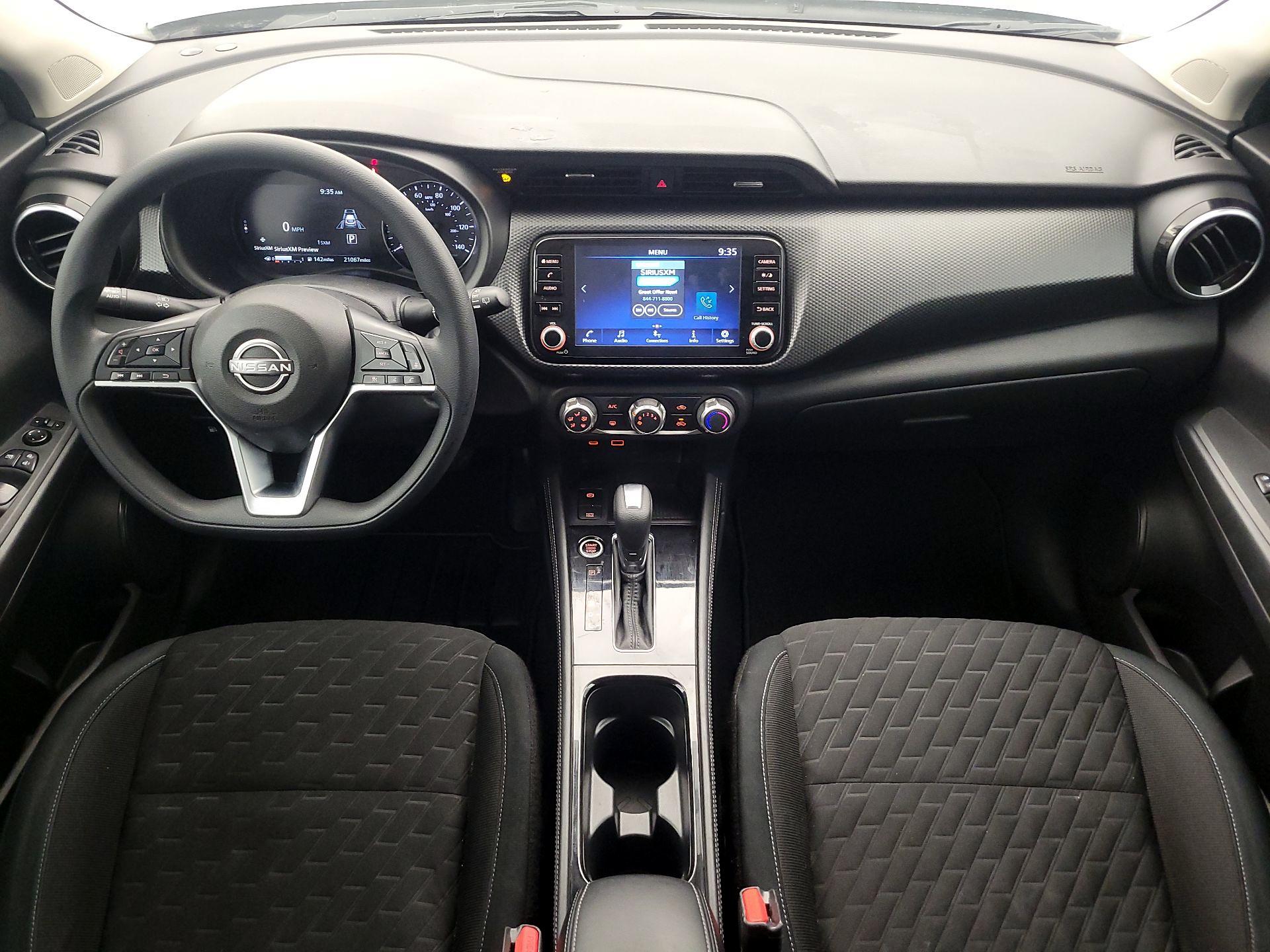 Thumbnail: 2023 Nissan Kicks - 9