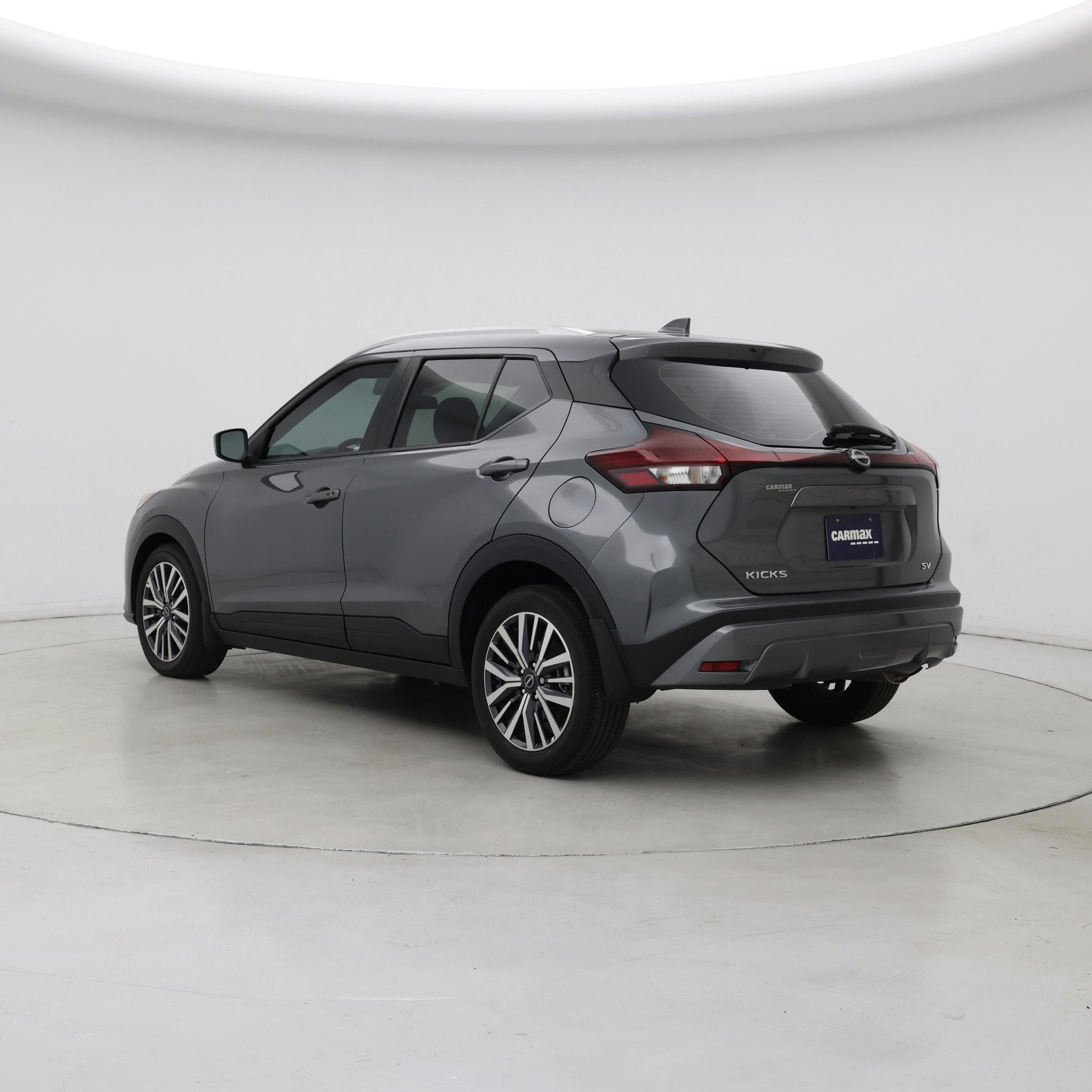 Thumbnail: 2023 Nissan Kicks - 2