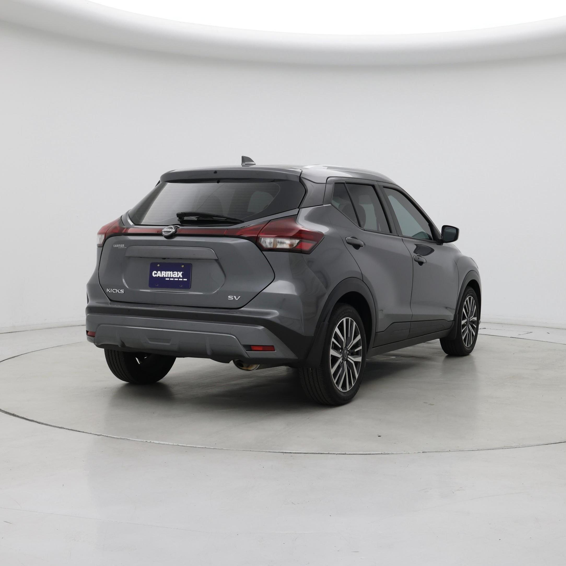 Thumbnail: 2023 Nissan Kicks - 8