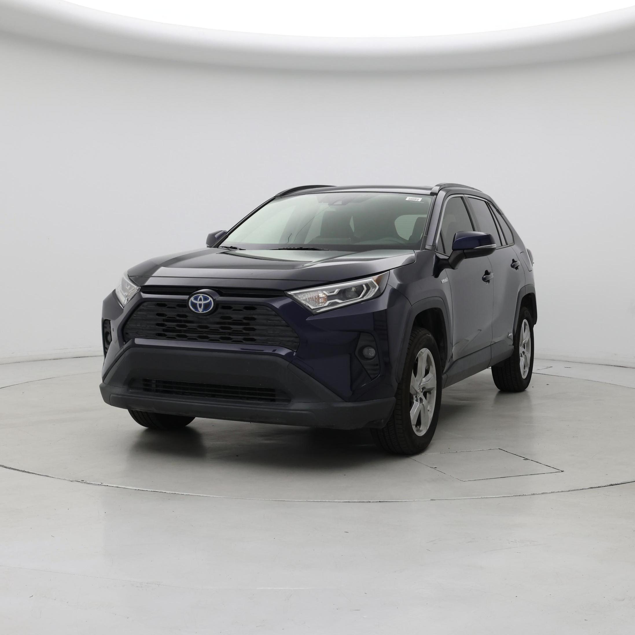 Thumbnail: 2021 Toyota RAV4 - 4