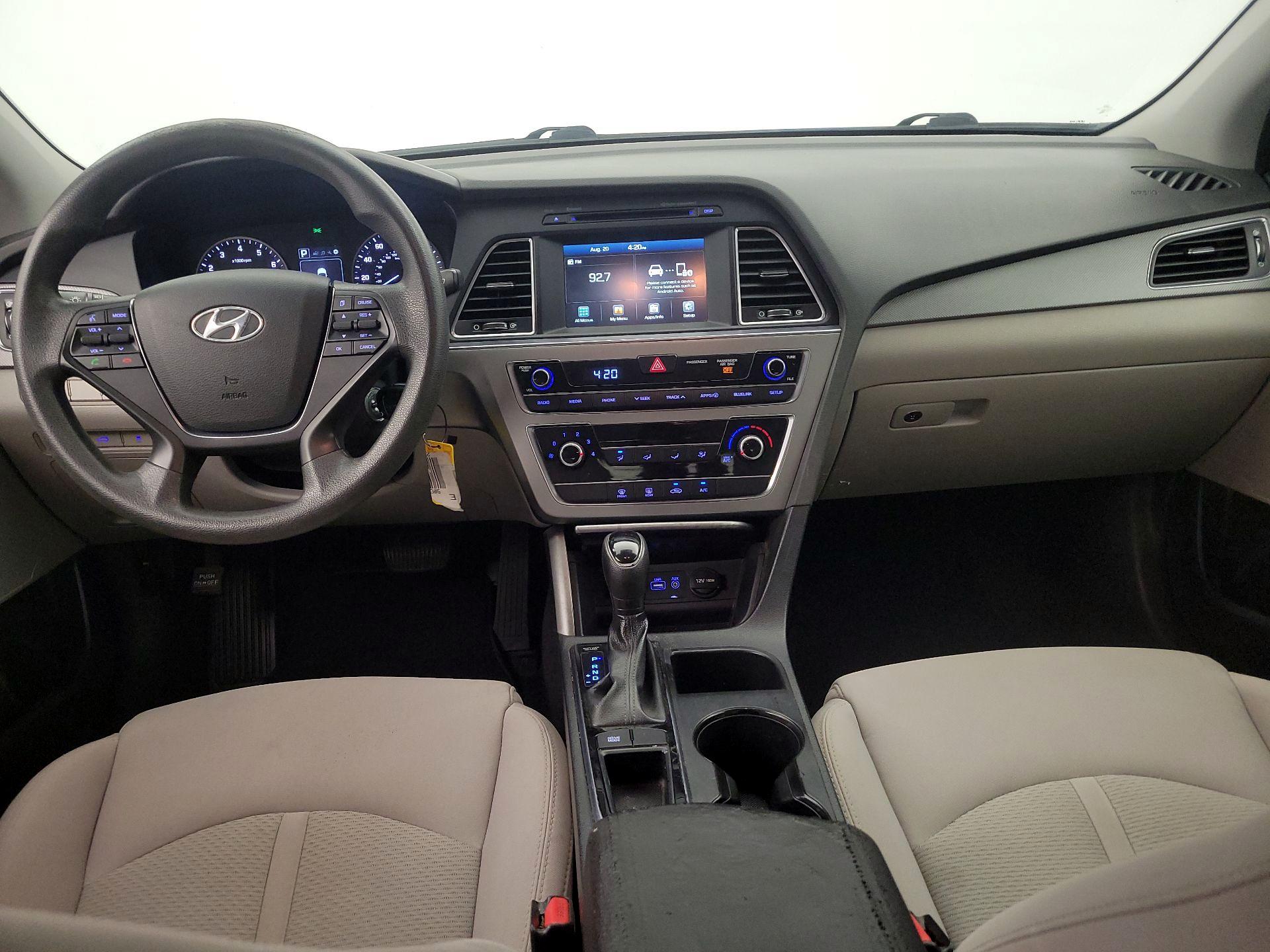 Thumbnail: 2016 Hyundai Sonata - 9