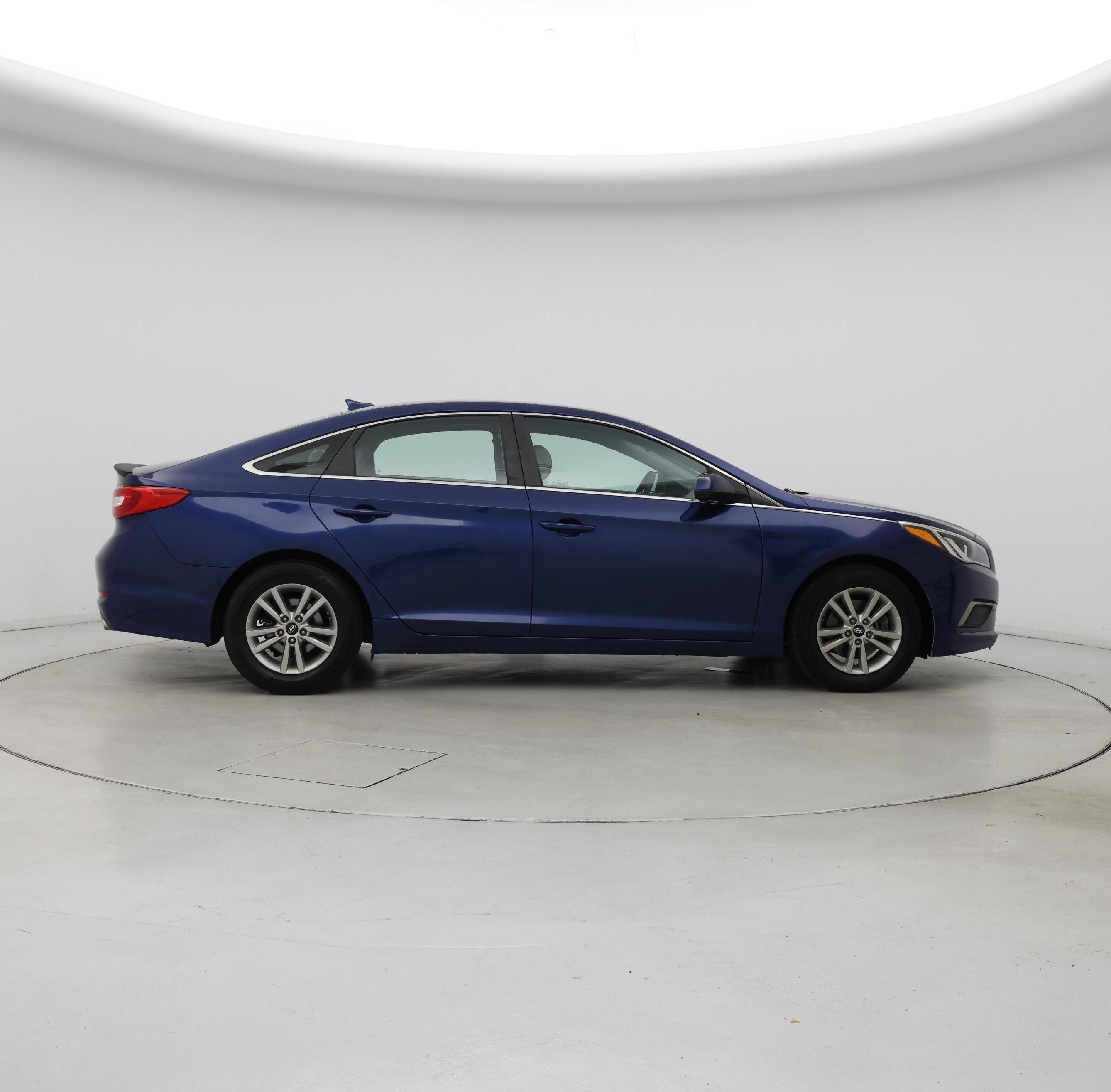 Thumbnail: 2016 Hyundai Sonata - 7