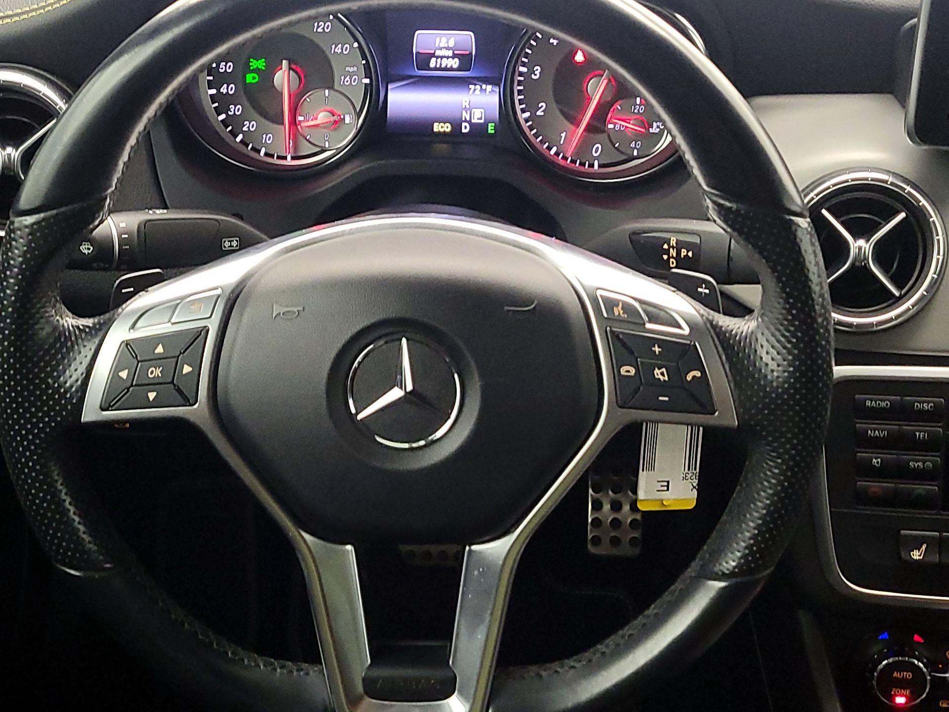 Thumbnail: 2014 Mercedes-Benz CLA - 10