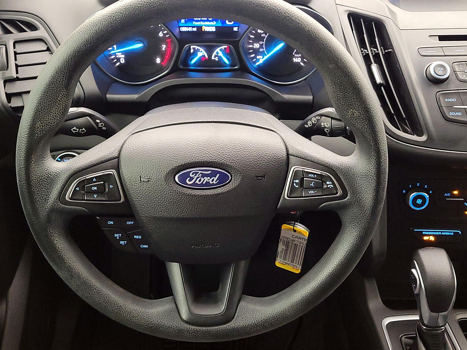 Thumbnail: 2017 Ford Escape - 10