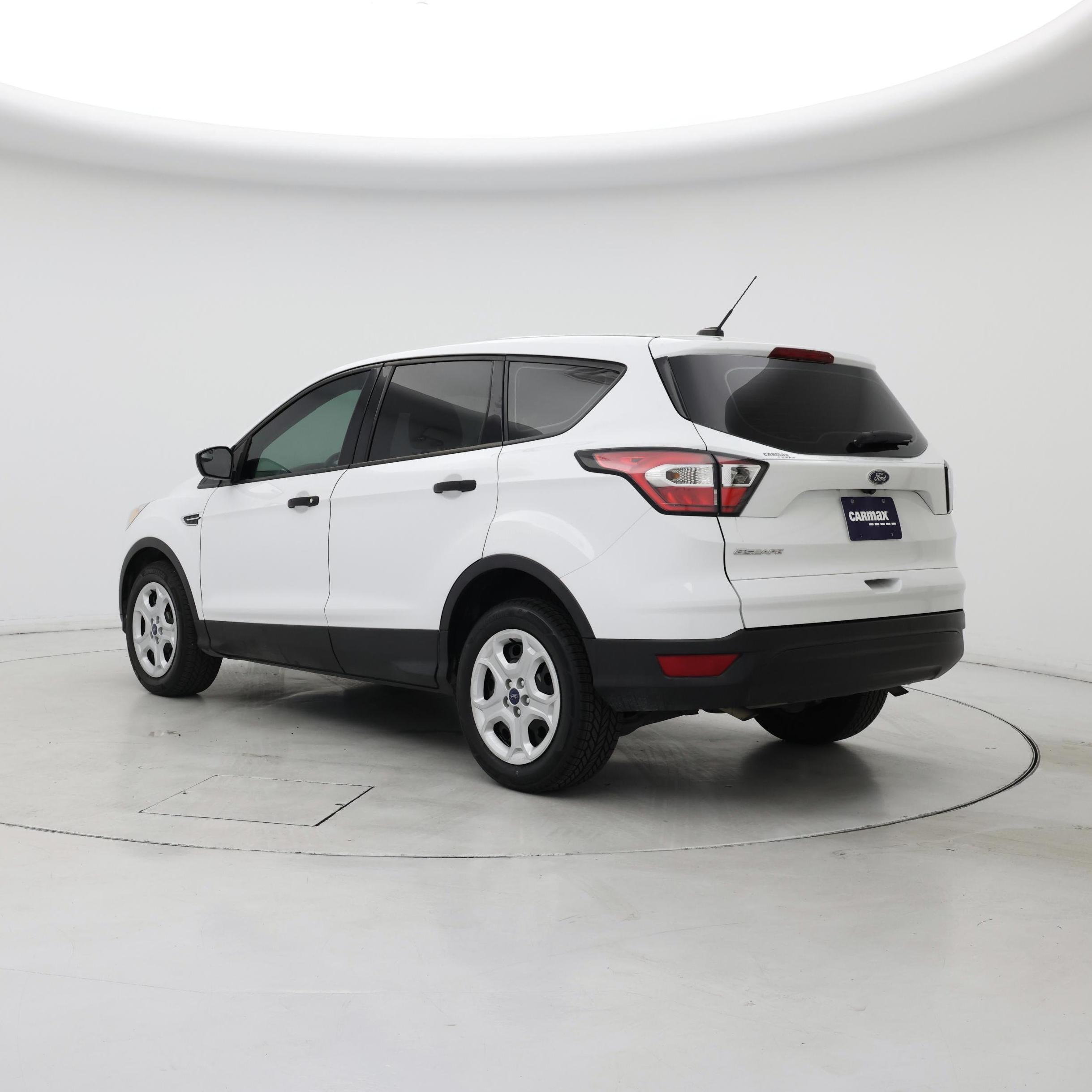 Thumbnail: 2017 Ford Escape - 2