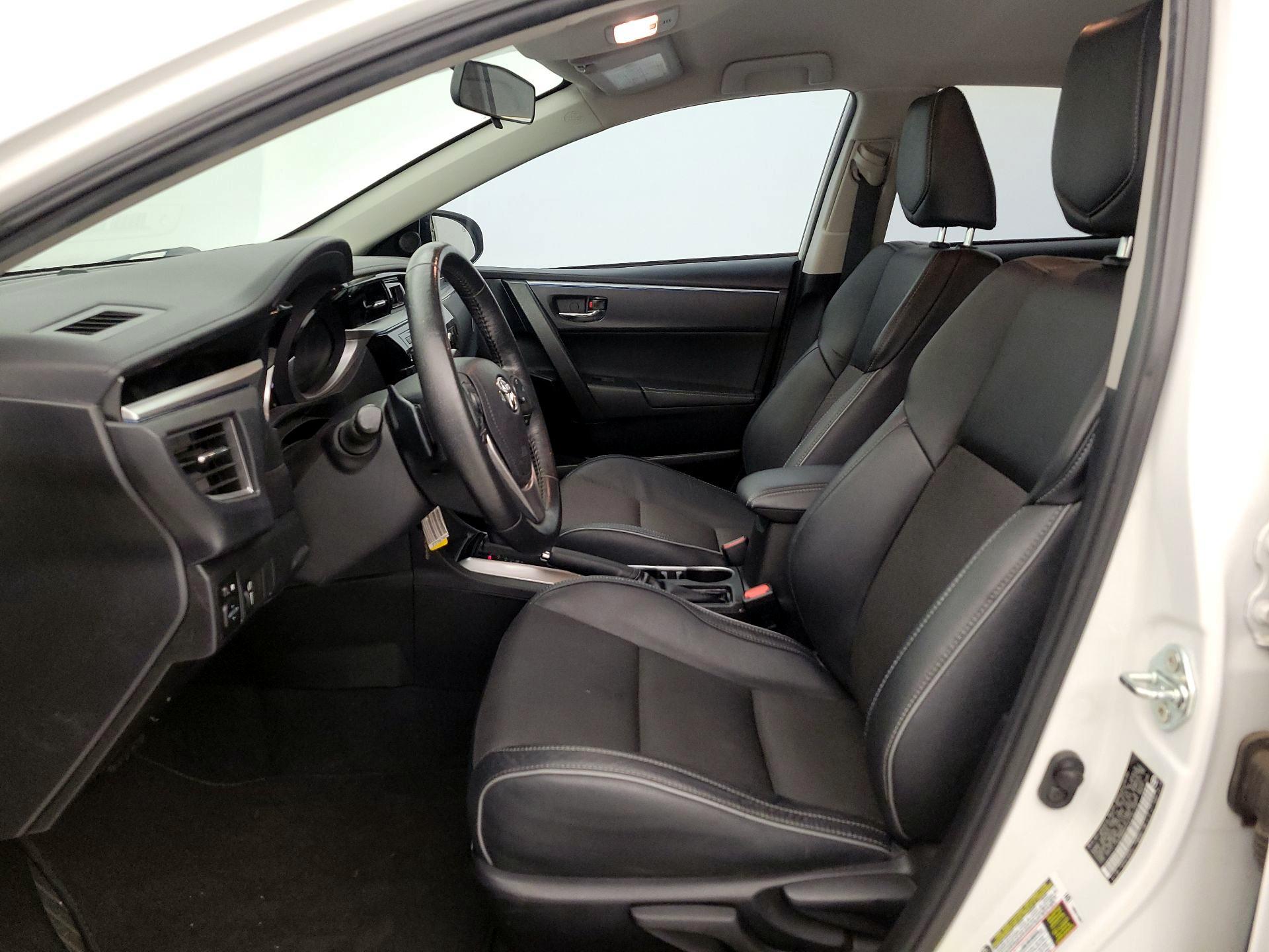 Thumbnail: 2014 Toyota Corolla - 11