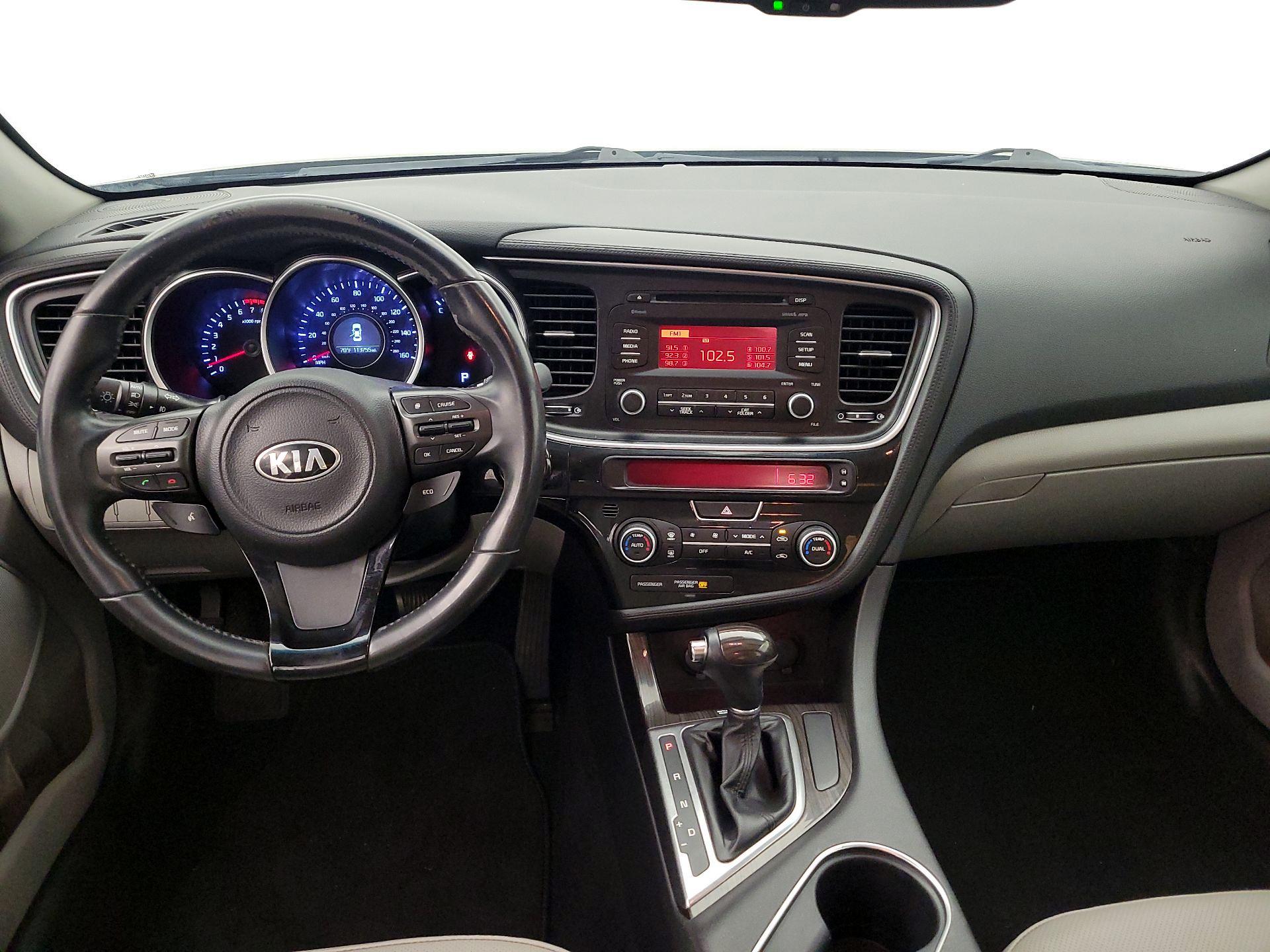 Thumbnail: 2015 Kia Optima - 9