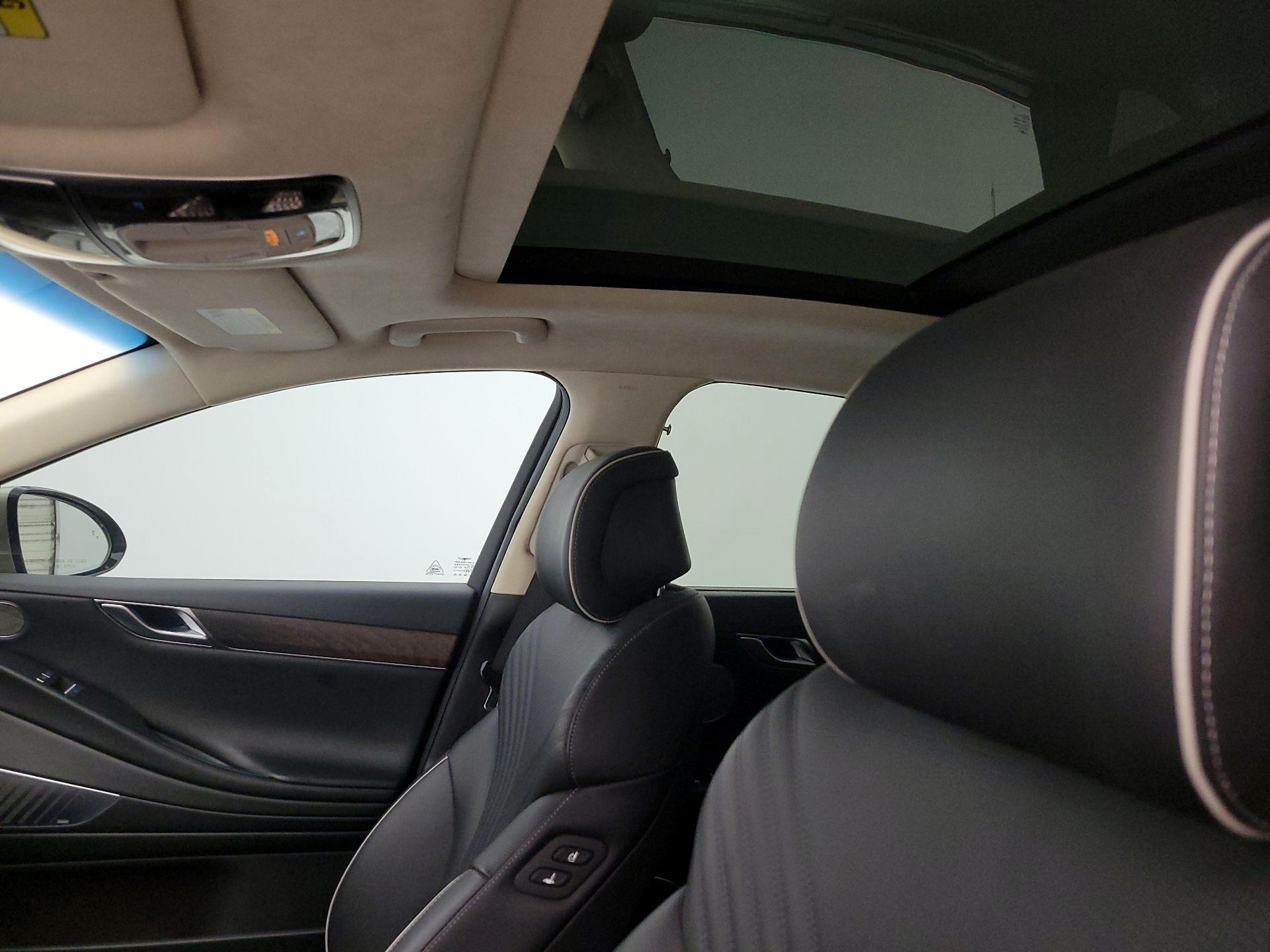 Thumbnail: 2021 Genesis G80 - 20
