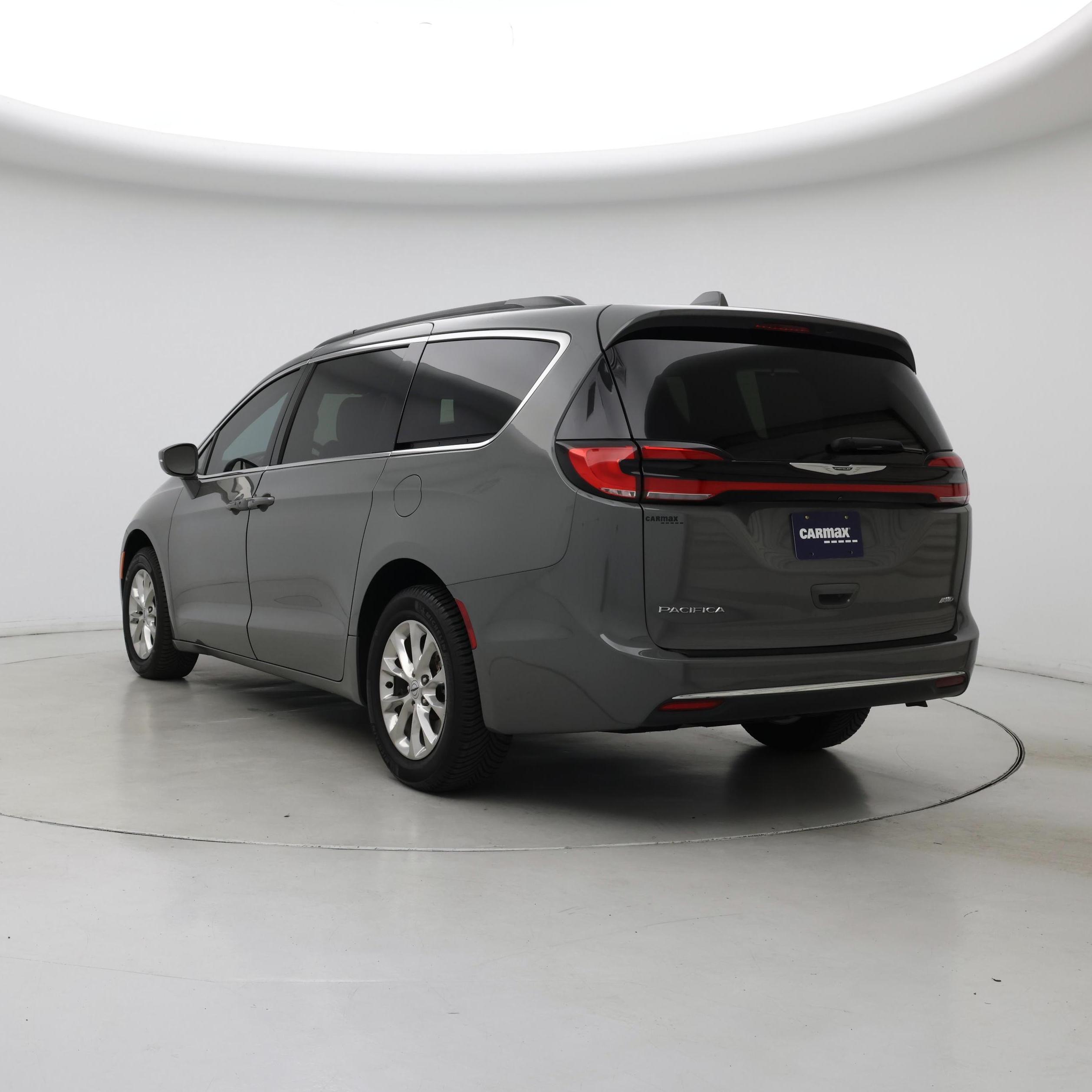 Thumbnail: 2022 Chrysler Pacifica - 2