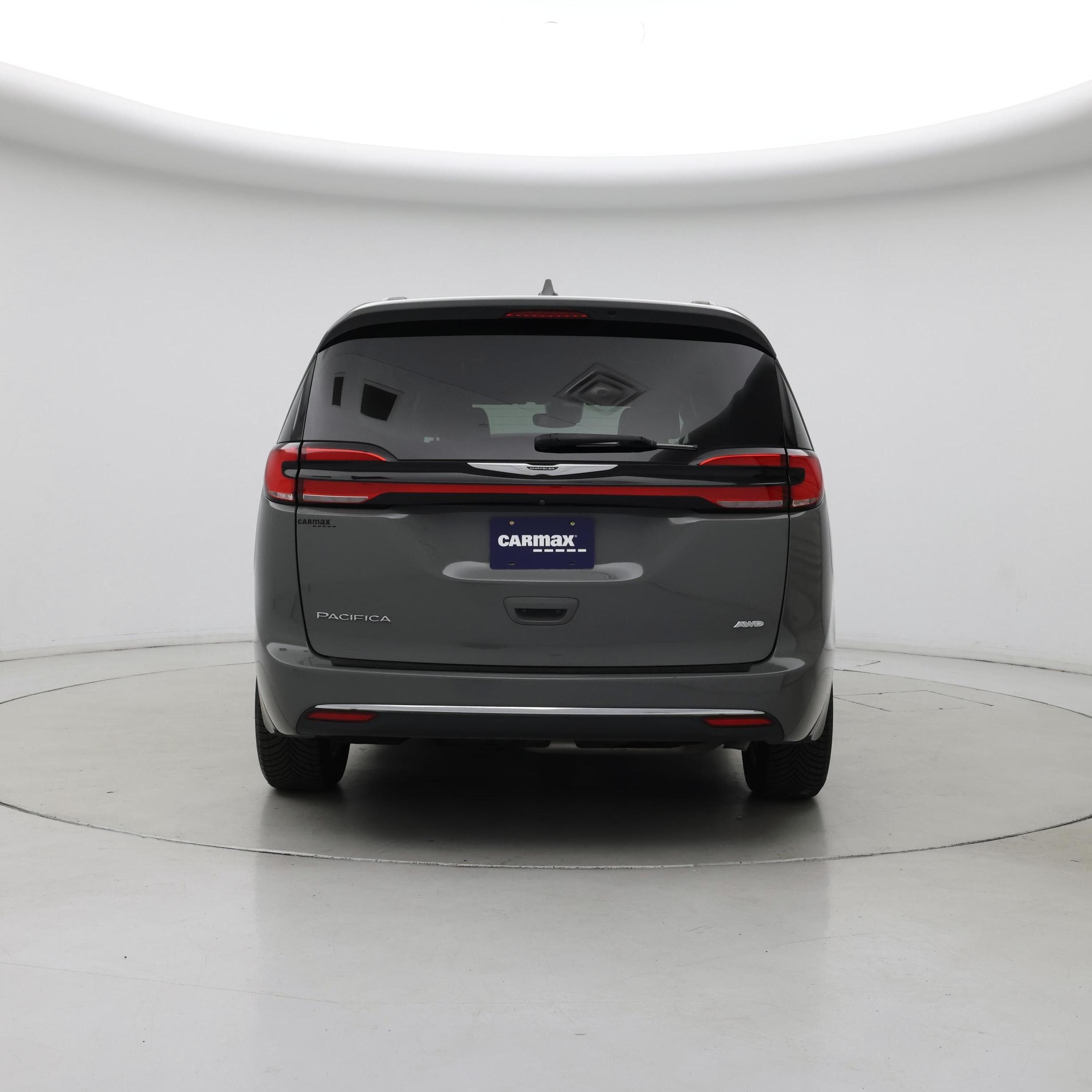 Thumbnail: 2022 Chrysler Pacifica - 6