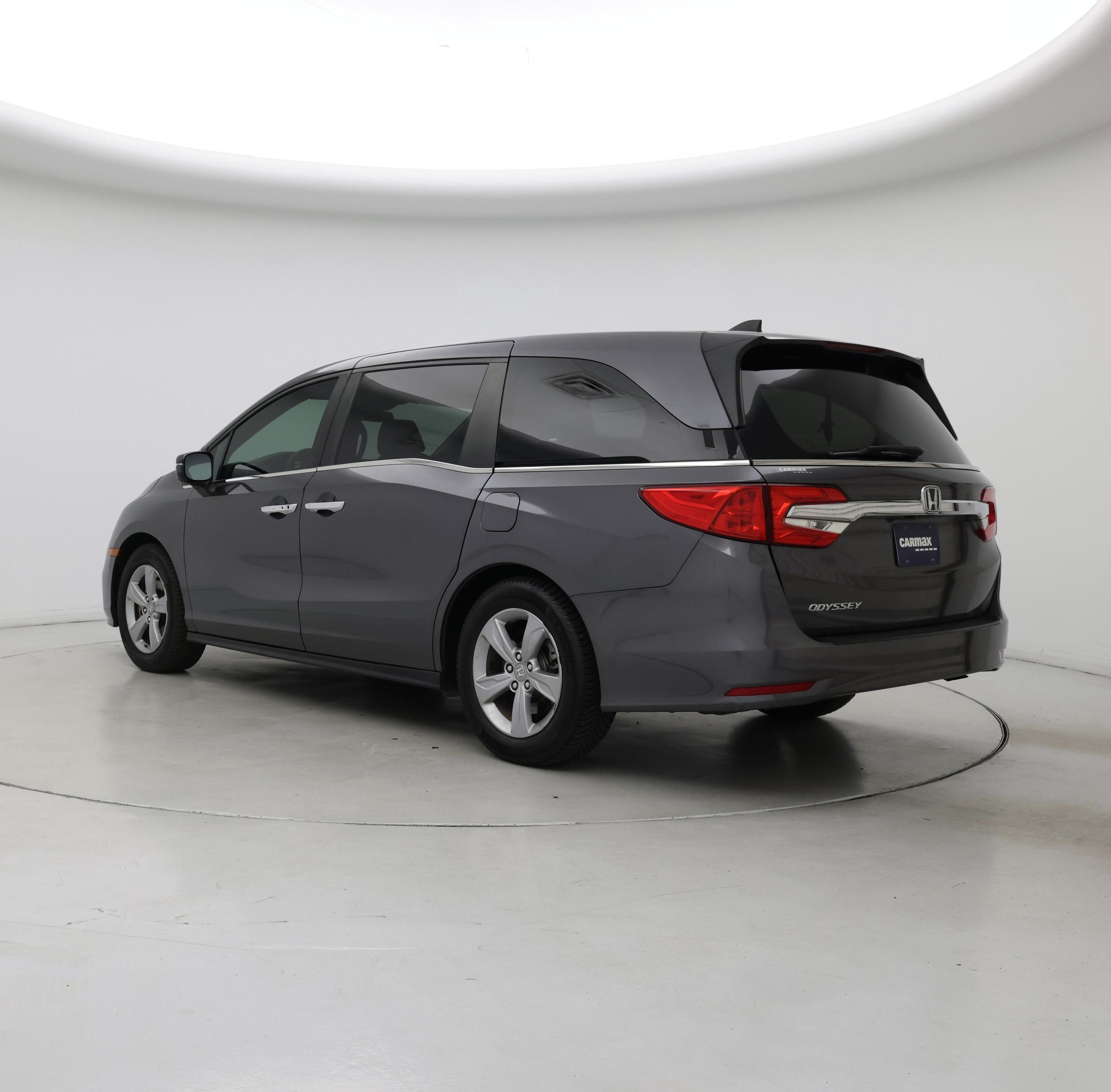 Thumbnail: 2019 Honda Odyssey - 2