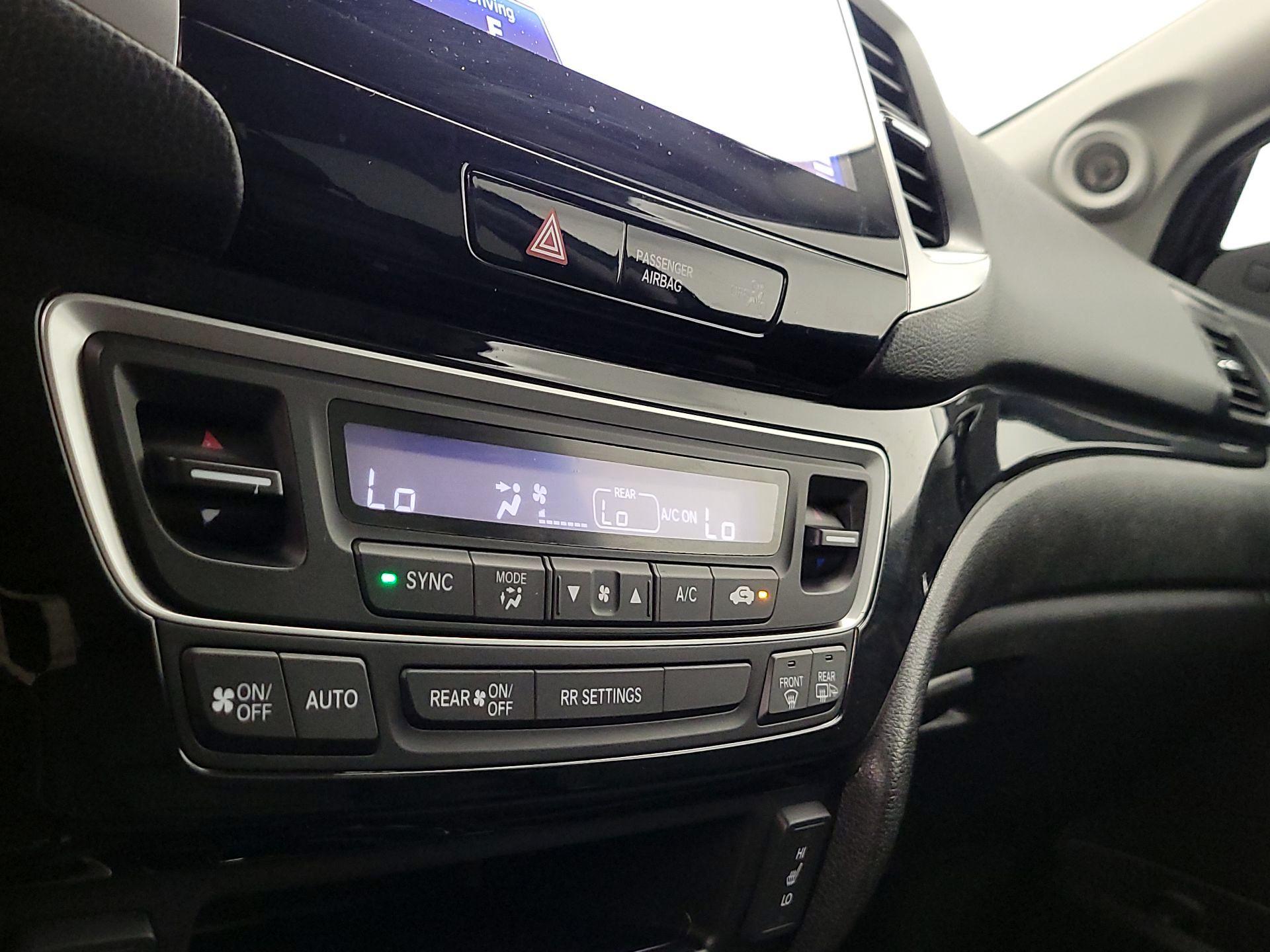 Thumbnail: 2018 Honda Ridgeline - 17