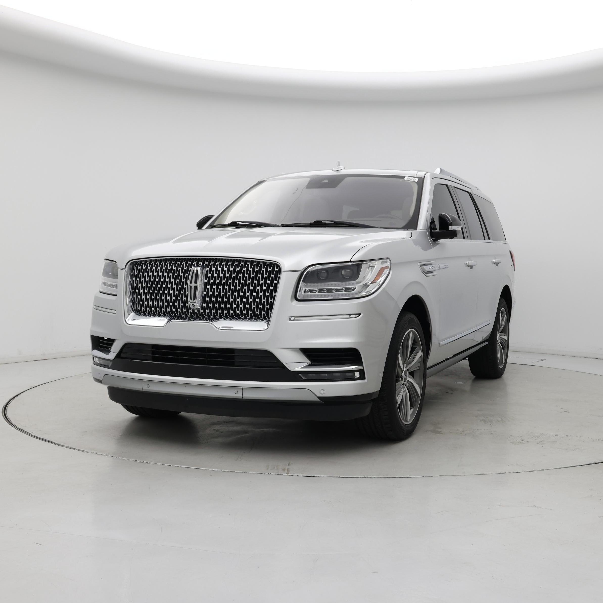 Thumbnail: 2019 Lincoln Navigator - 4