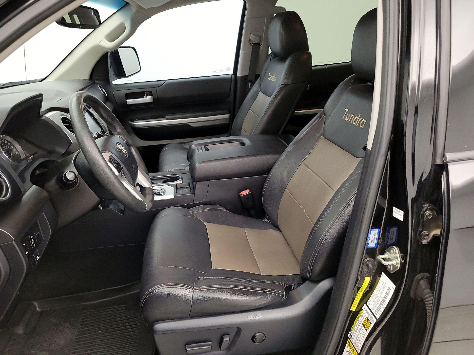 Thumbnail: 2017 Toyota Tundra - 11