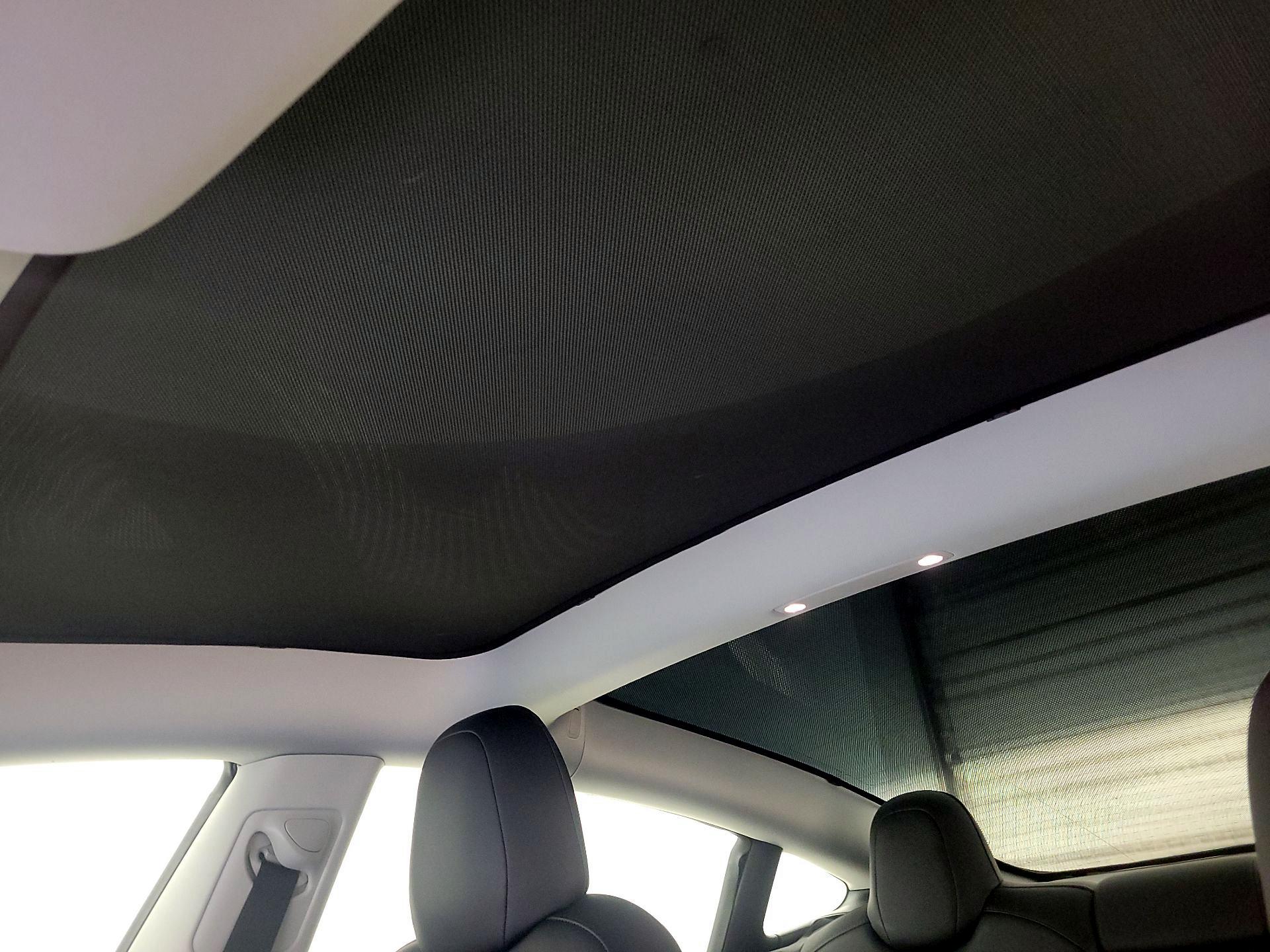 Thumbnail: 2023 Tesla Model 3 - 18