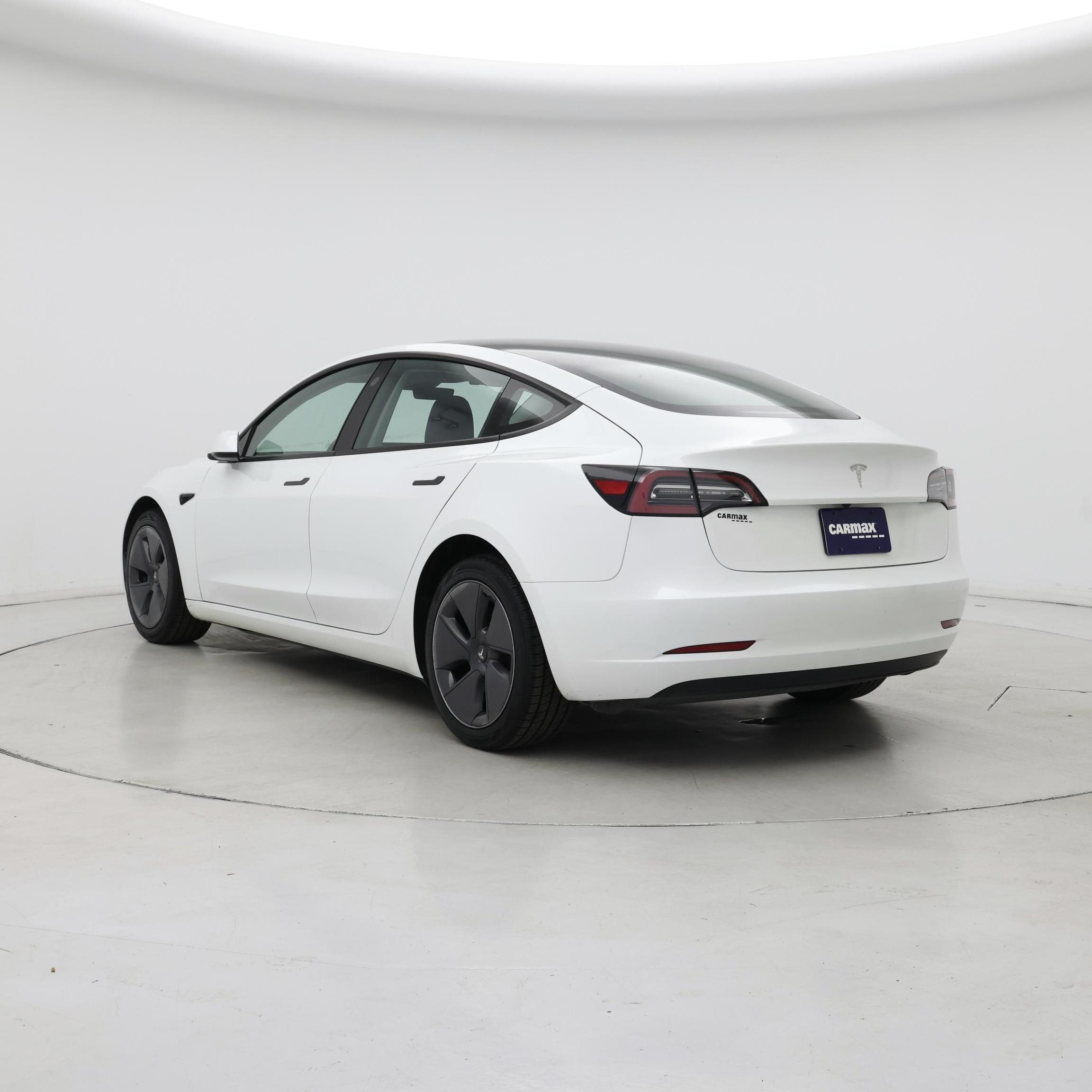 Thumbnail: 2023 Tesla Model 3 - 2