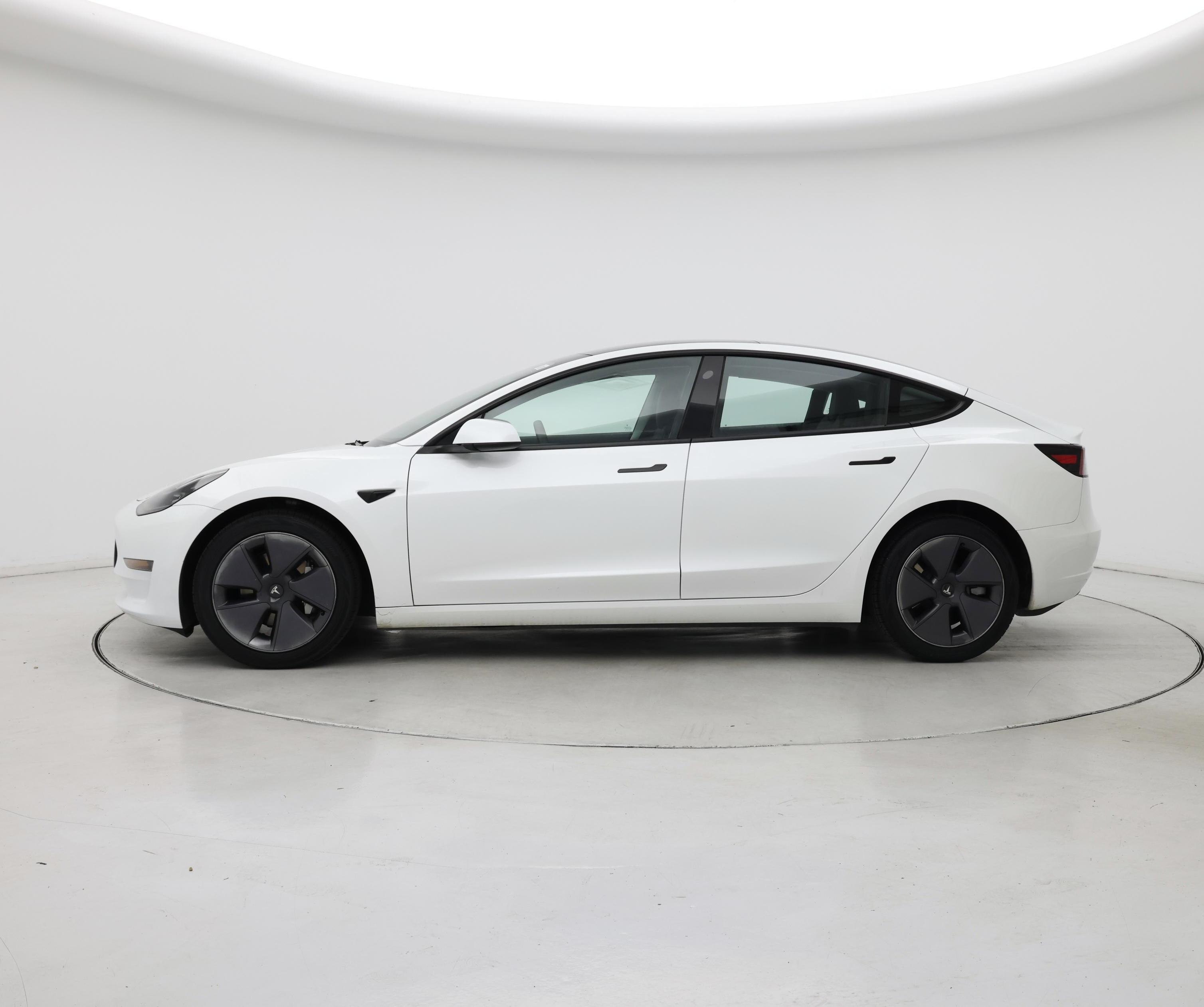 Thumbnail: 2023 Tesla Model 3 - 3