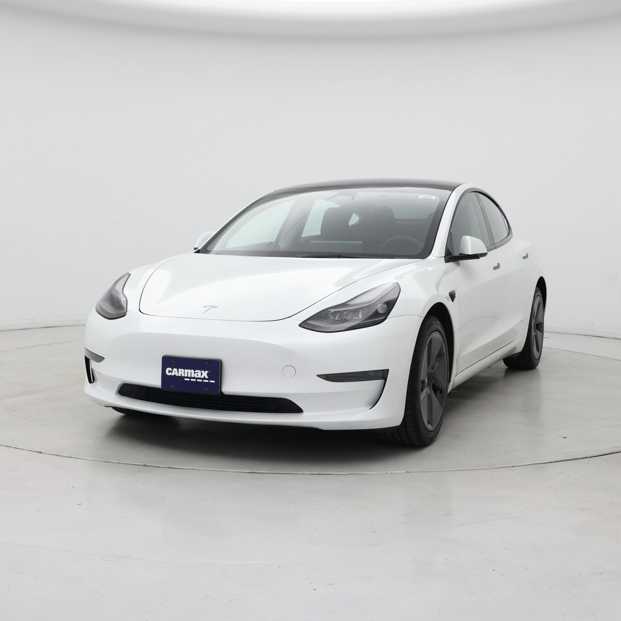 Thumbnail: 2023 Tesla Model 3 - 4