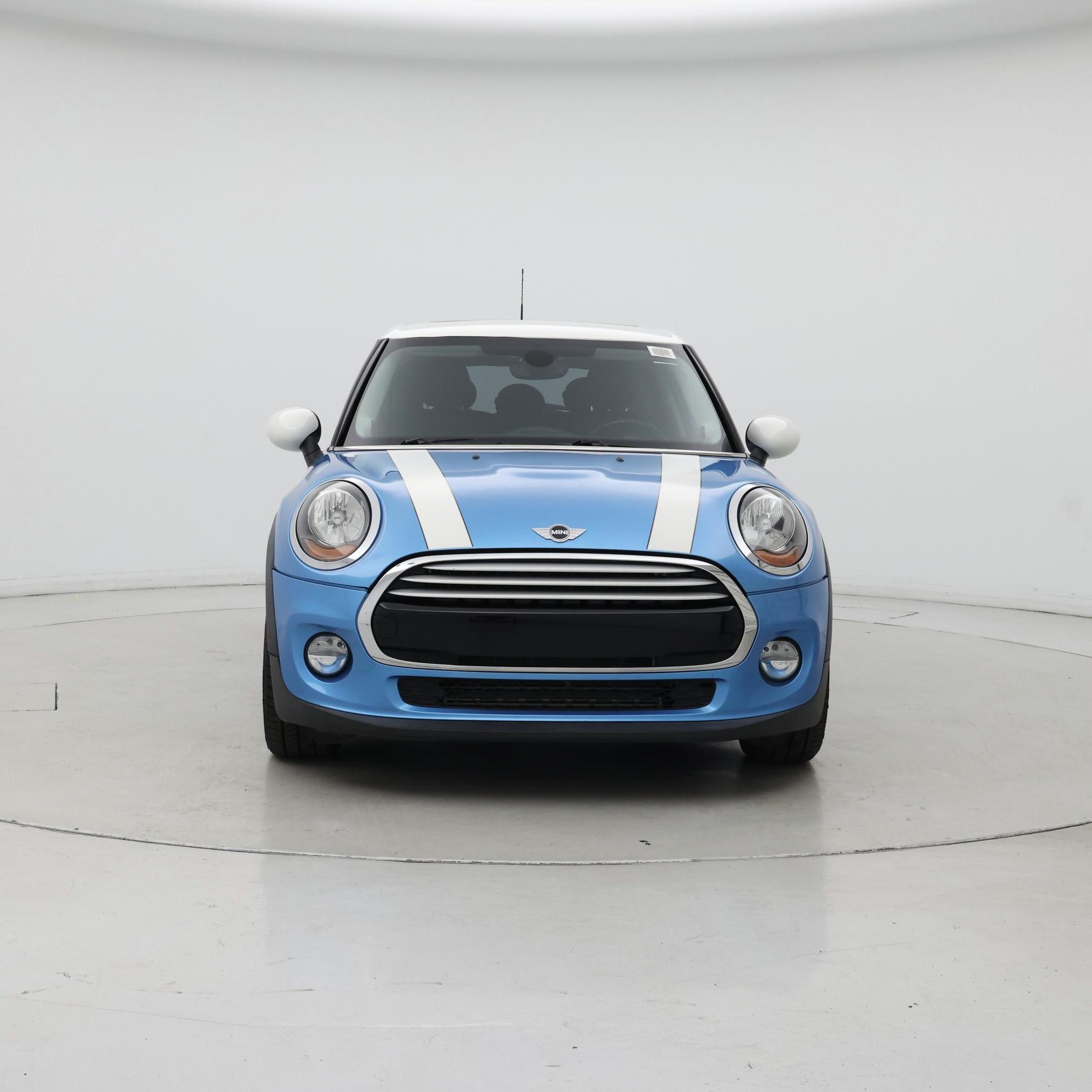 Thumbnail: 2015 MINI Cooper Hardtop - 5