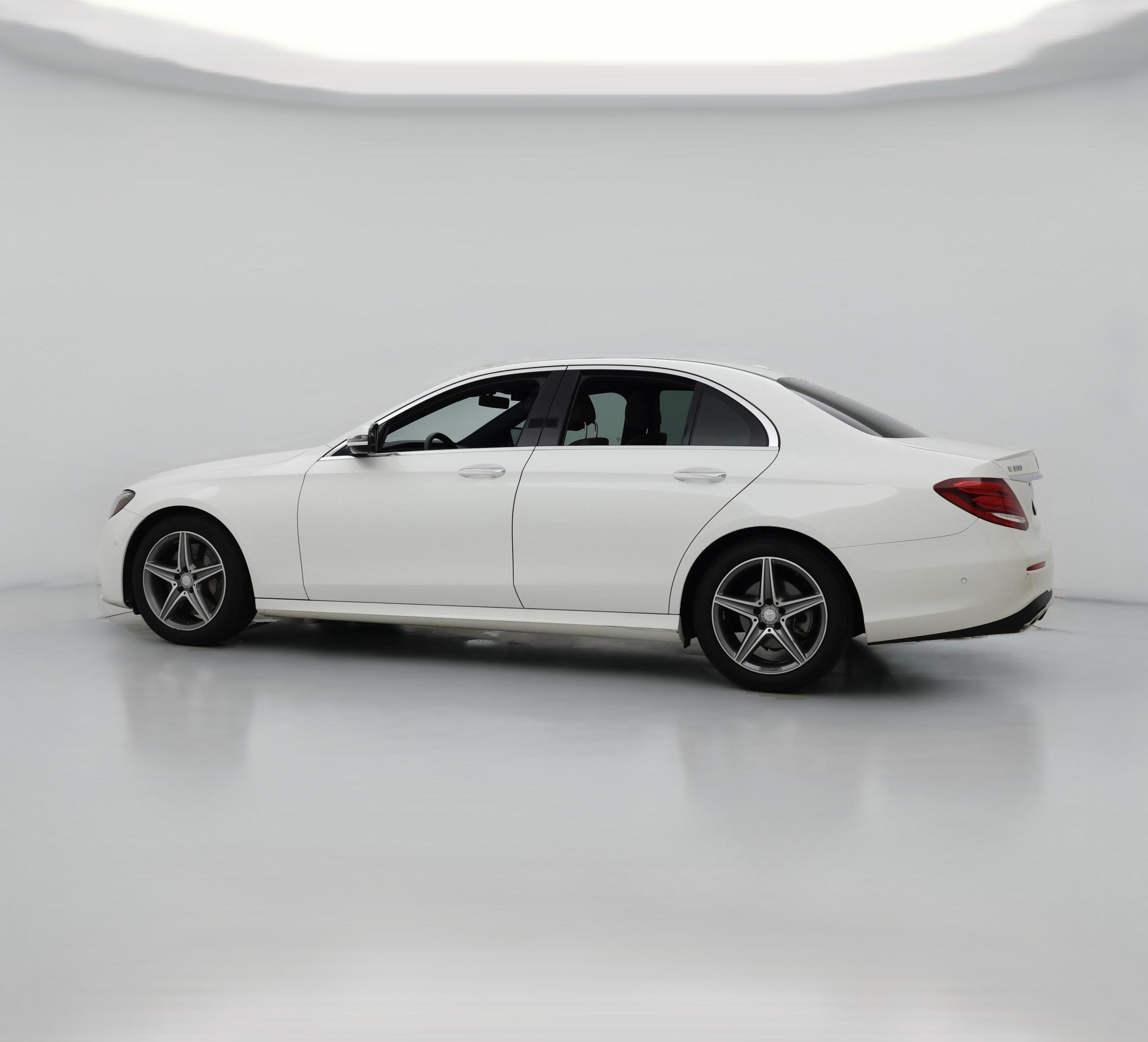 Thumbnail: 2017 Mercedes-Benz E-Class - 1