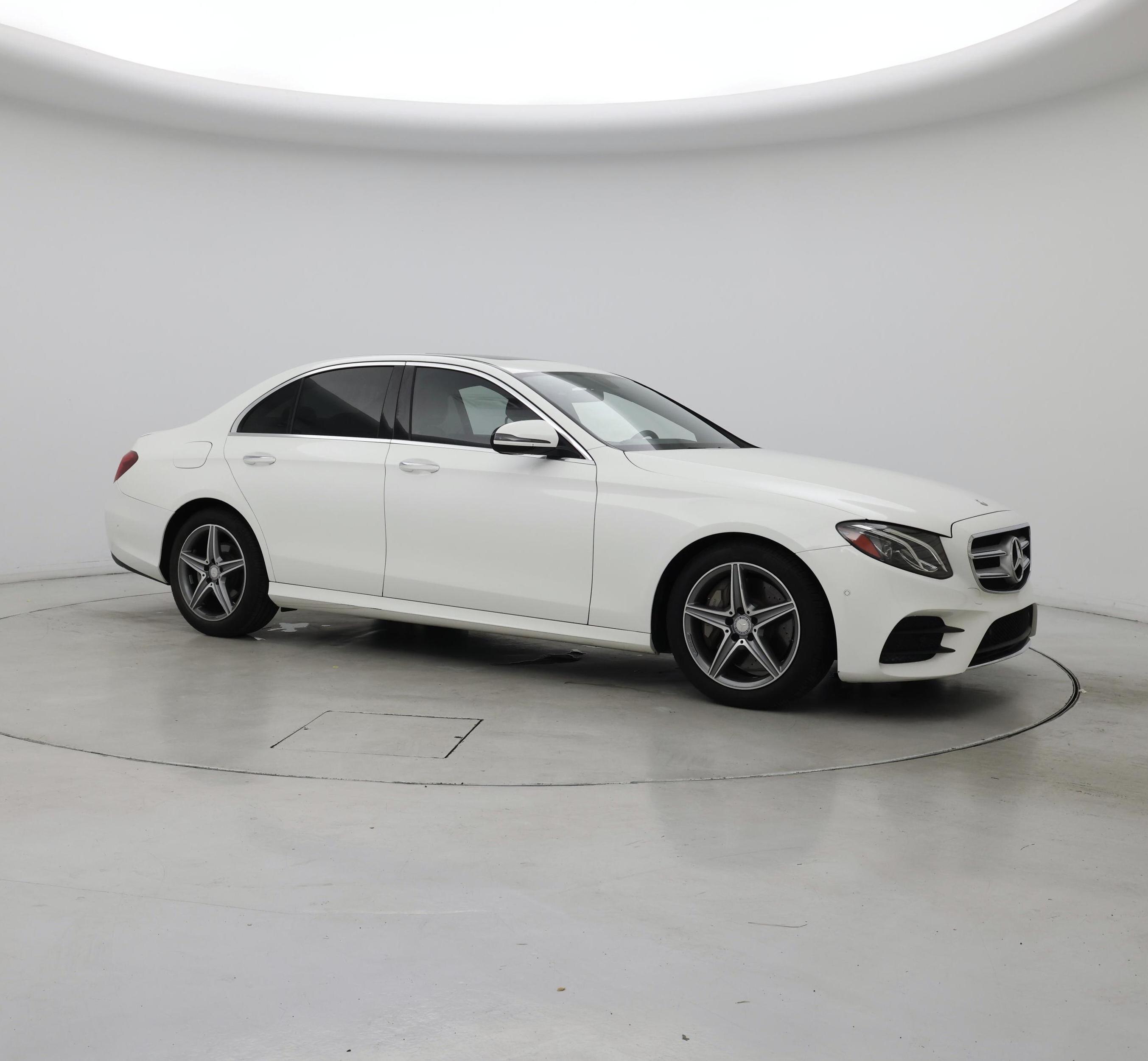 Thumbnail: 2017 Mercedes-Benz E-Class - 6